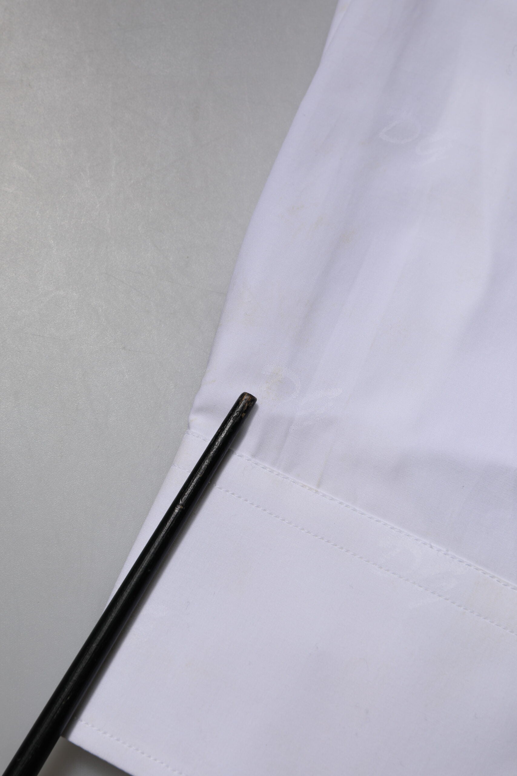 Dolce & Gabbana Weißes GOLD Langärmeliges Kleid Formales Hemd