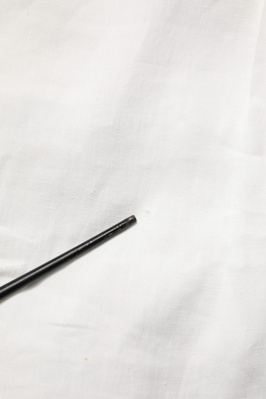 Dolce & Gabbana Weißes DG Crown Embellish Kleid Formales Hemd