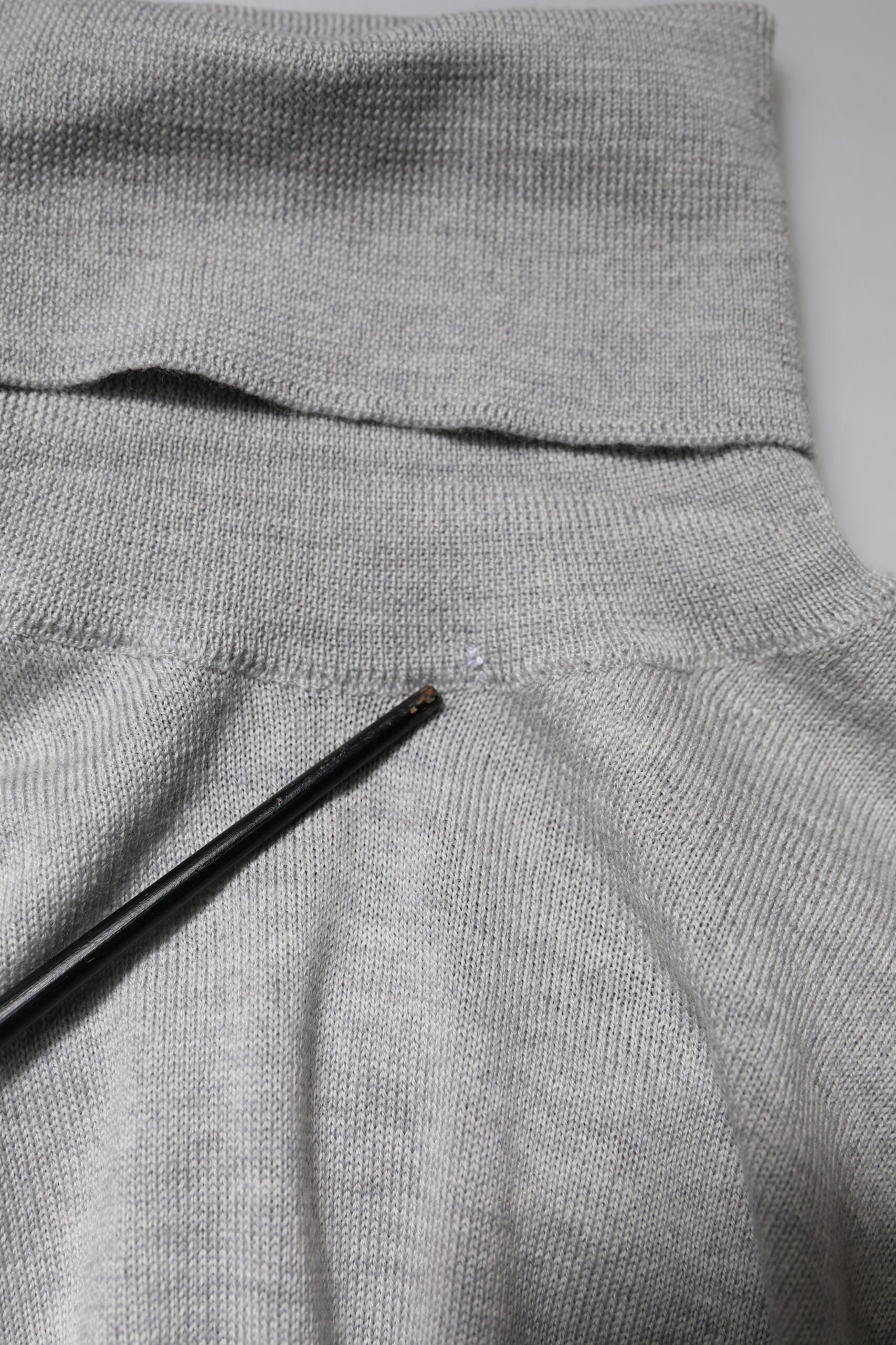 Dolce & Gabbana Grauer langärmeliger Rollkragenpullover Pullover