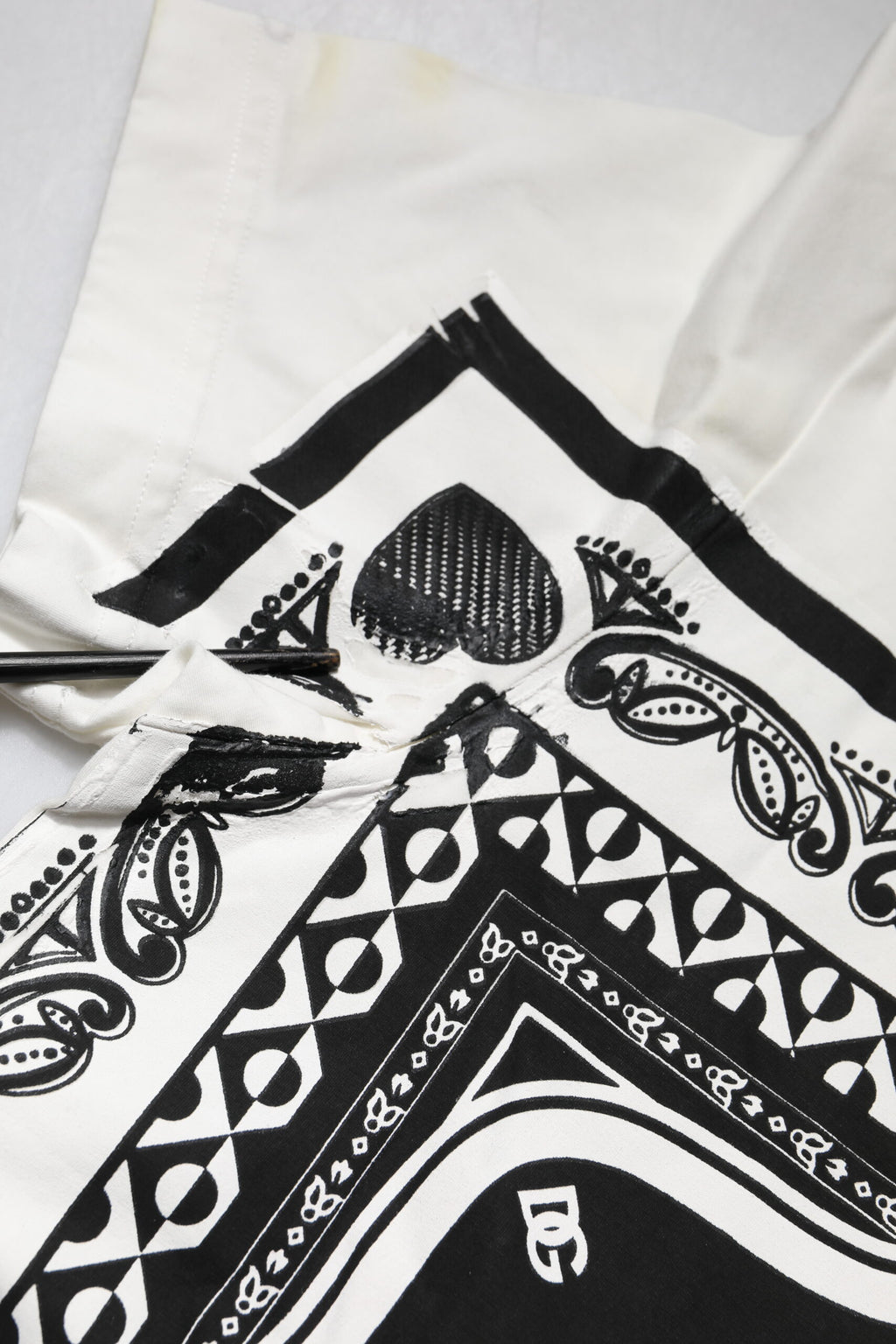 Dolce & Gabbana Weißes Bandana T-Shirt mit Rundhalsausschnitt und kurzen Ärmeln