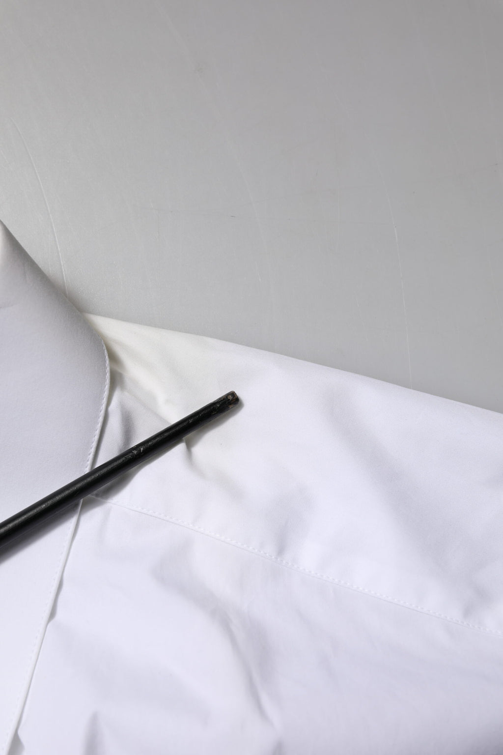 Dolce & Gabbana Weißes langärmeliges Hemd aus Baumwolle GOLD Formal