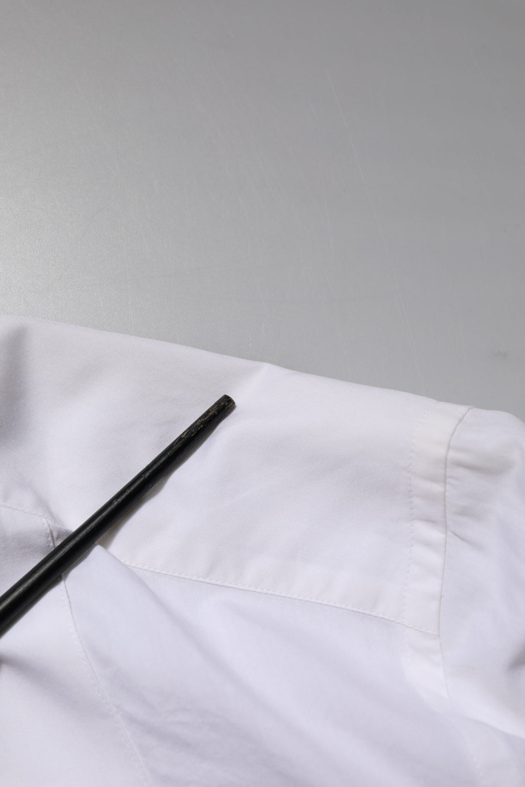 Dolce & Gabbana Weißes GOLD Kleid aus Baumwollpopeline Formelles Hemd