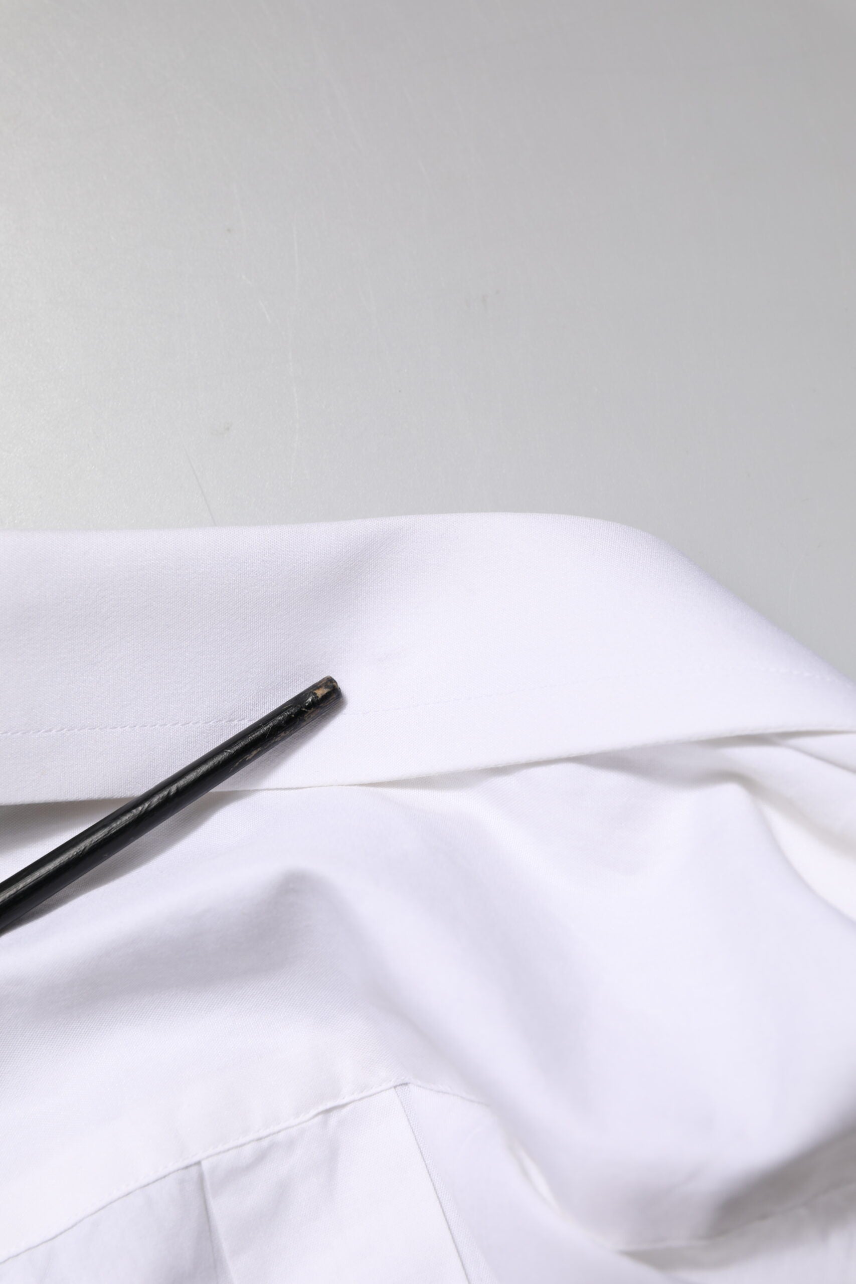 Dolce & Gabbana Weißes GOLD-Baumwollhemd mit langen Ärmeln für formelle Anlässe