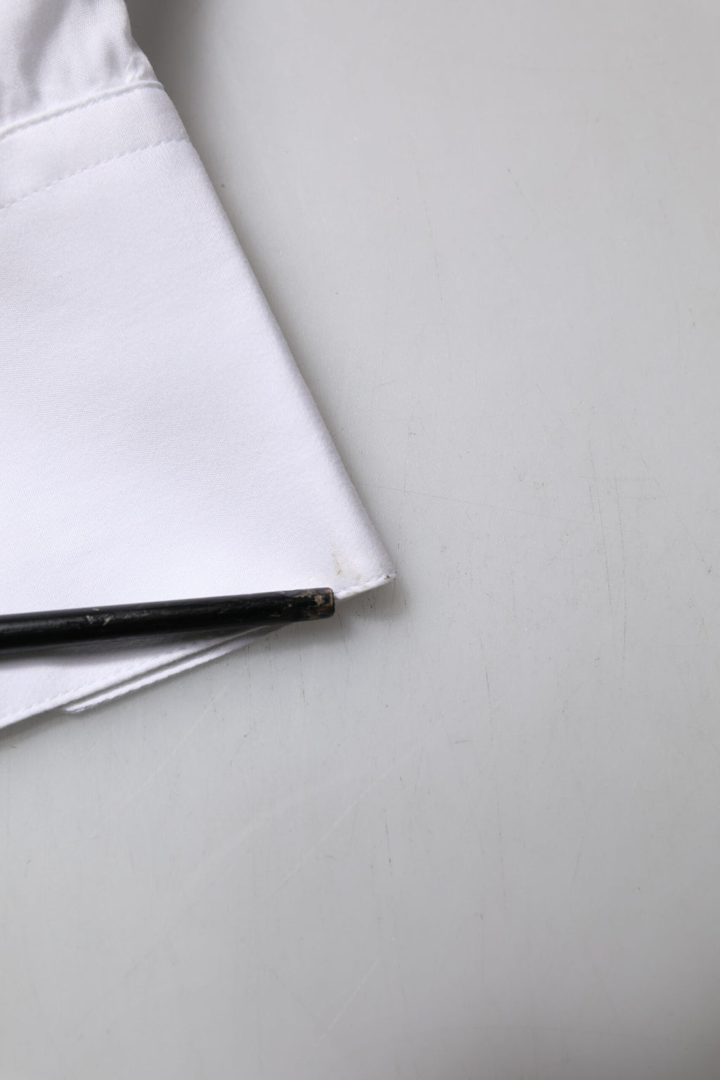 Dolce & Gabbana Weißes GOLD Baumwollhemd mit langen Ärmeln für formelle Anlässe