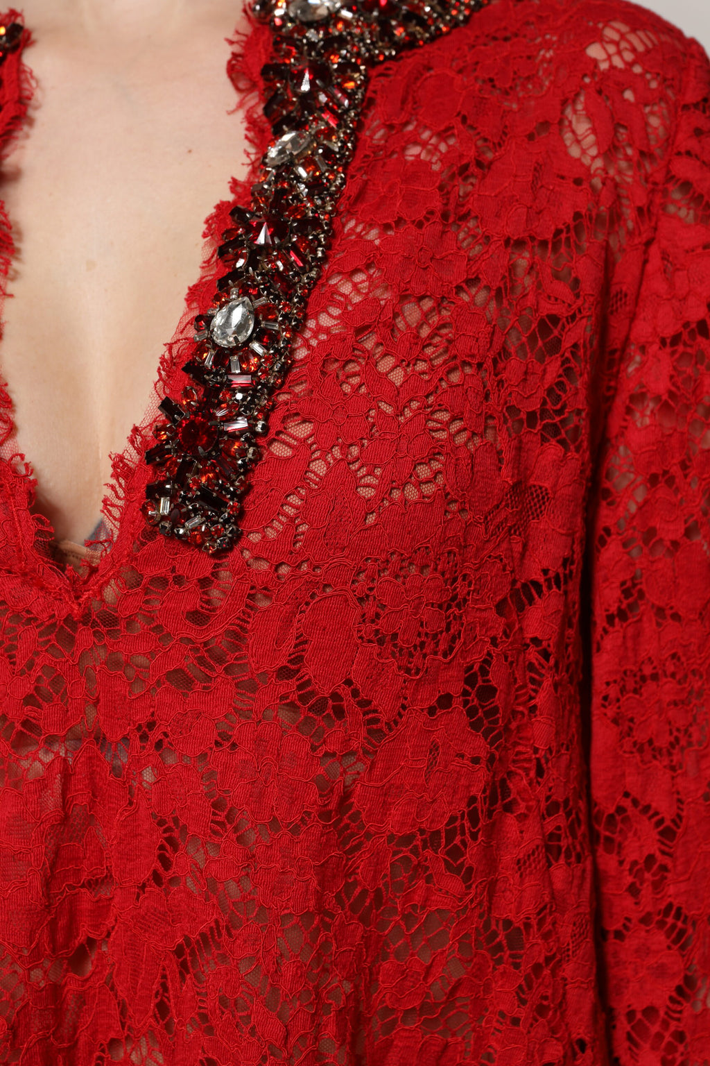Dolce & Gabbana Rode Jurk van Bloemenkant met Strasssteentjes