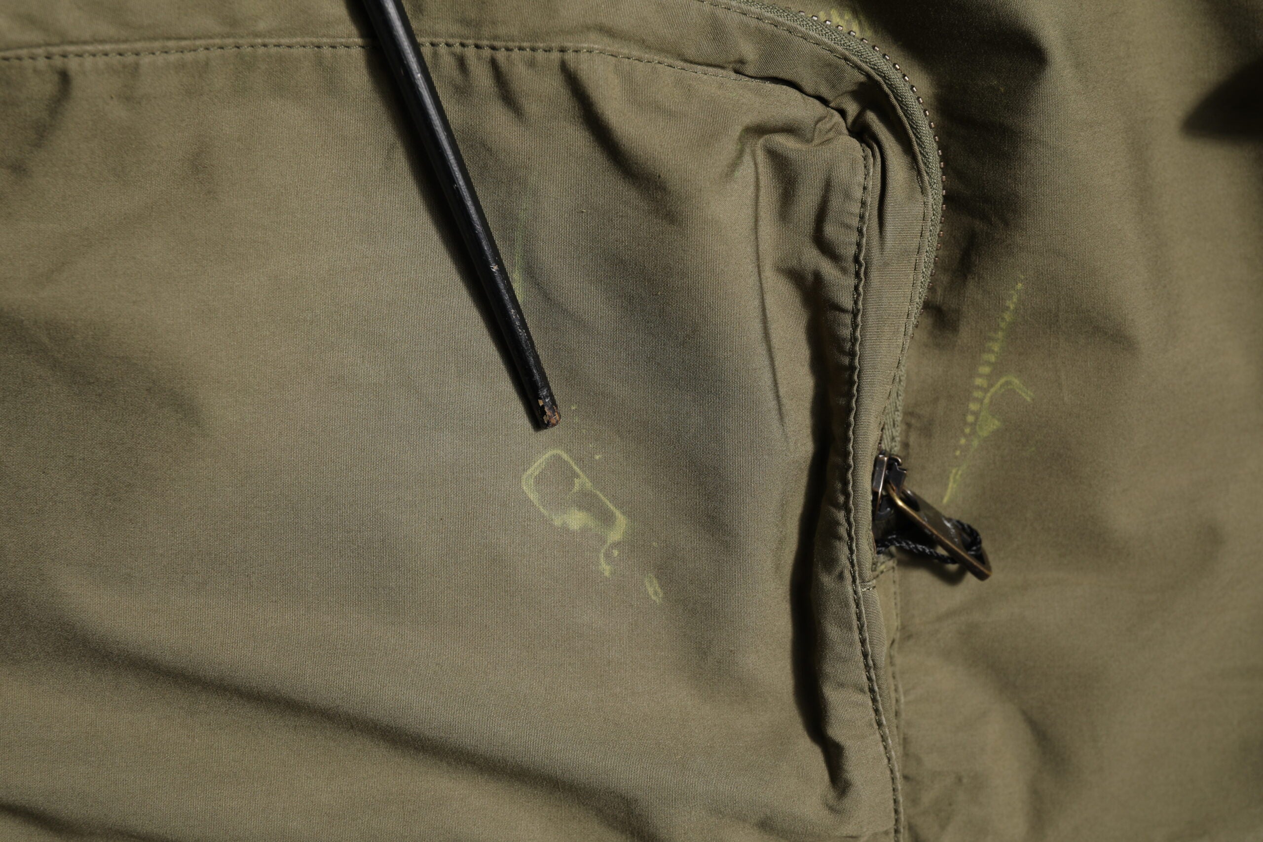 Dolce & Gabbana Armeegrünes Button Down Hemd mit langen Ärmeln