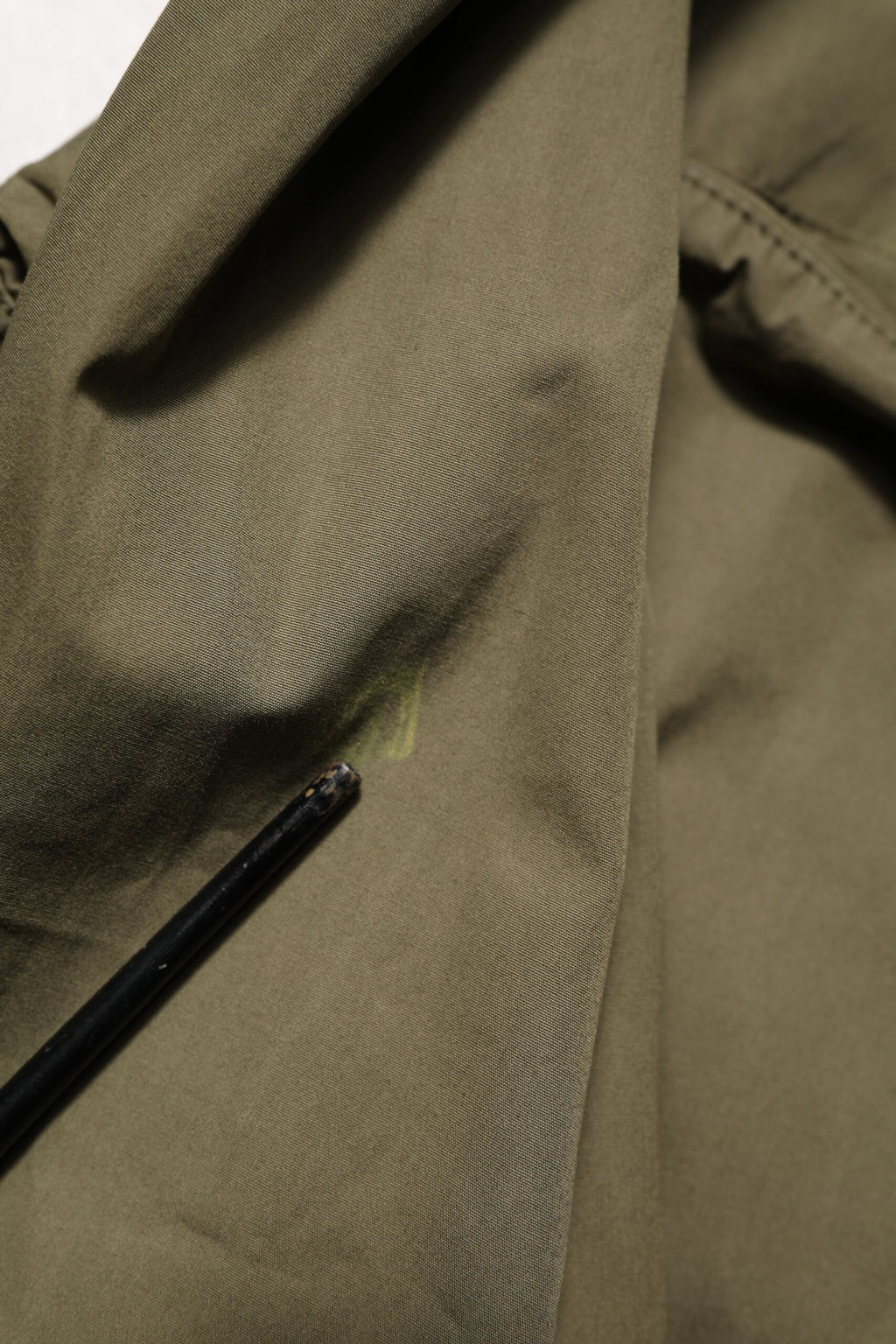 Dolce & Gabbana Armeegrünes Button Down Hemd mit langen Ärmeln