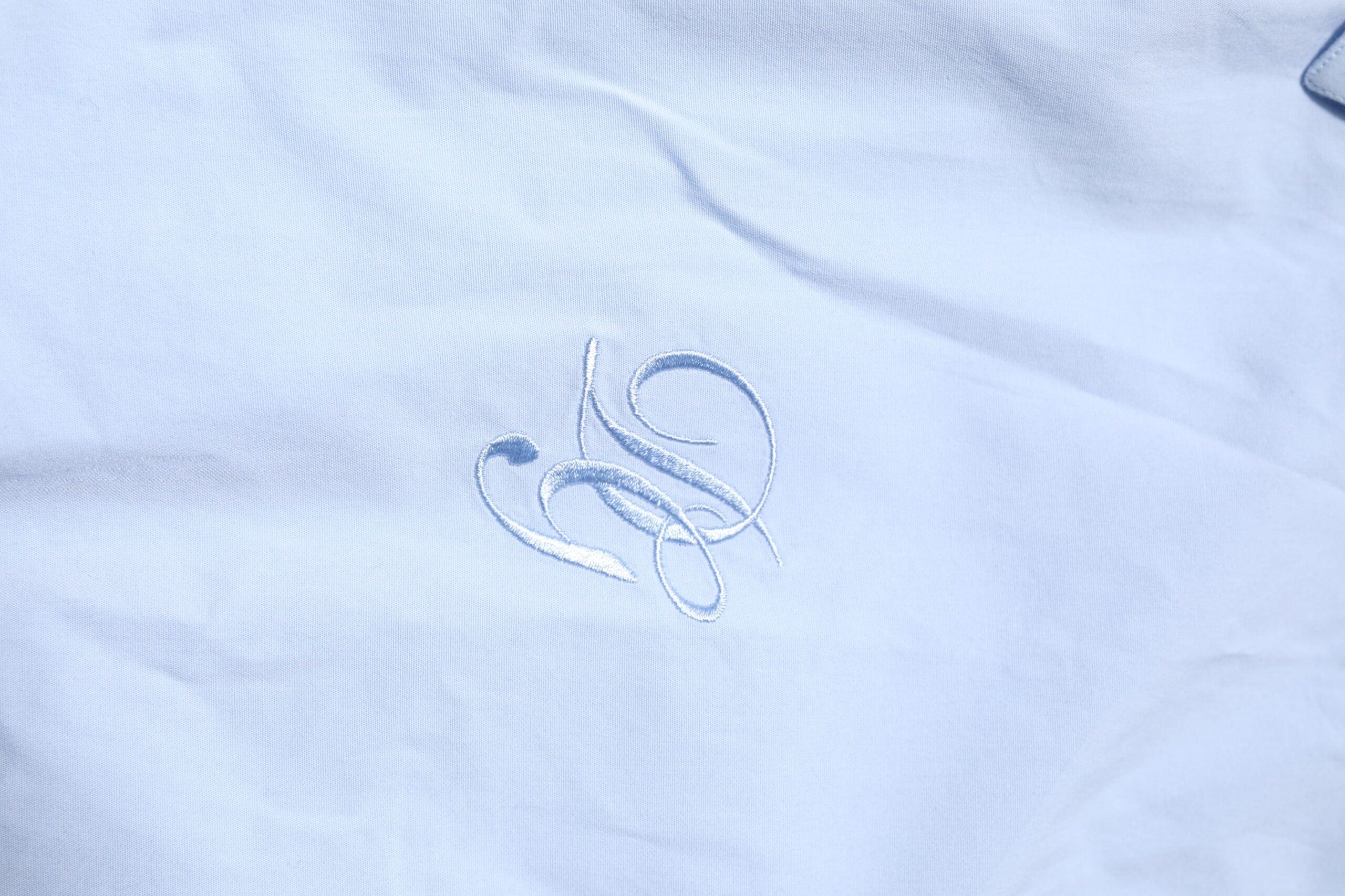 Dolce & Gabbana Himmelblaues Baumwoll-GOLD-Hemd mit langen Ärmeln