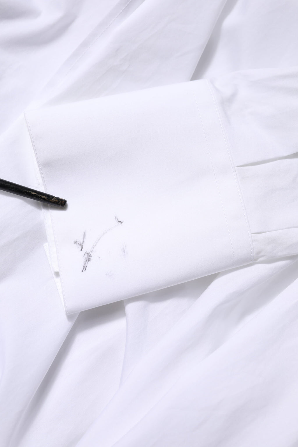 Dolce & Gabbana Weißes Baumwollhemd mit Kragen und langen Ärmeln