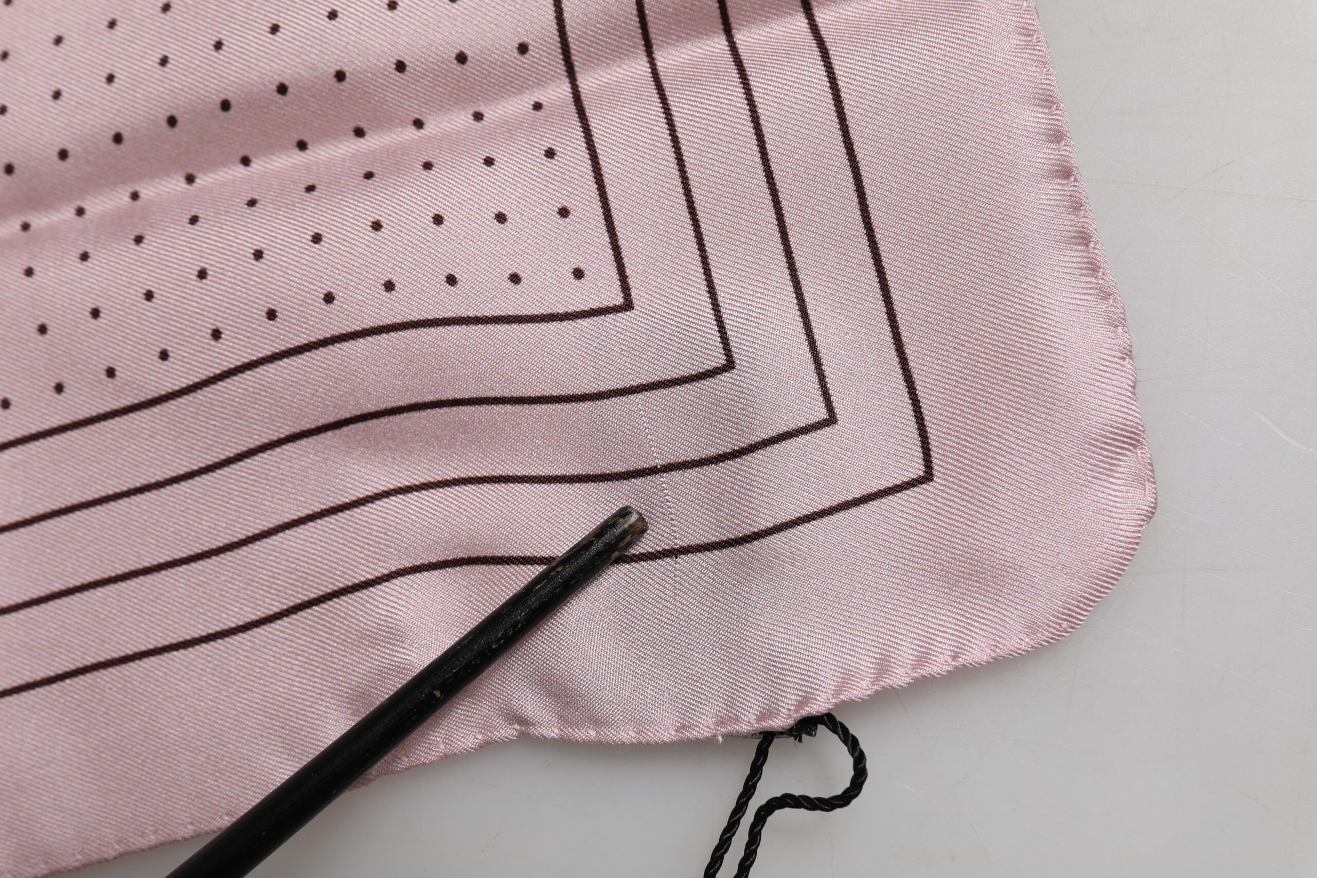 Dolce & Gabbana Beige gepunktetes Seidenquadrat Herren-Foulardtuch