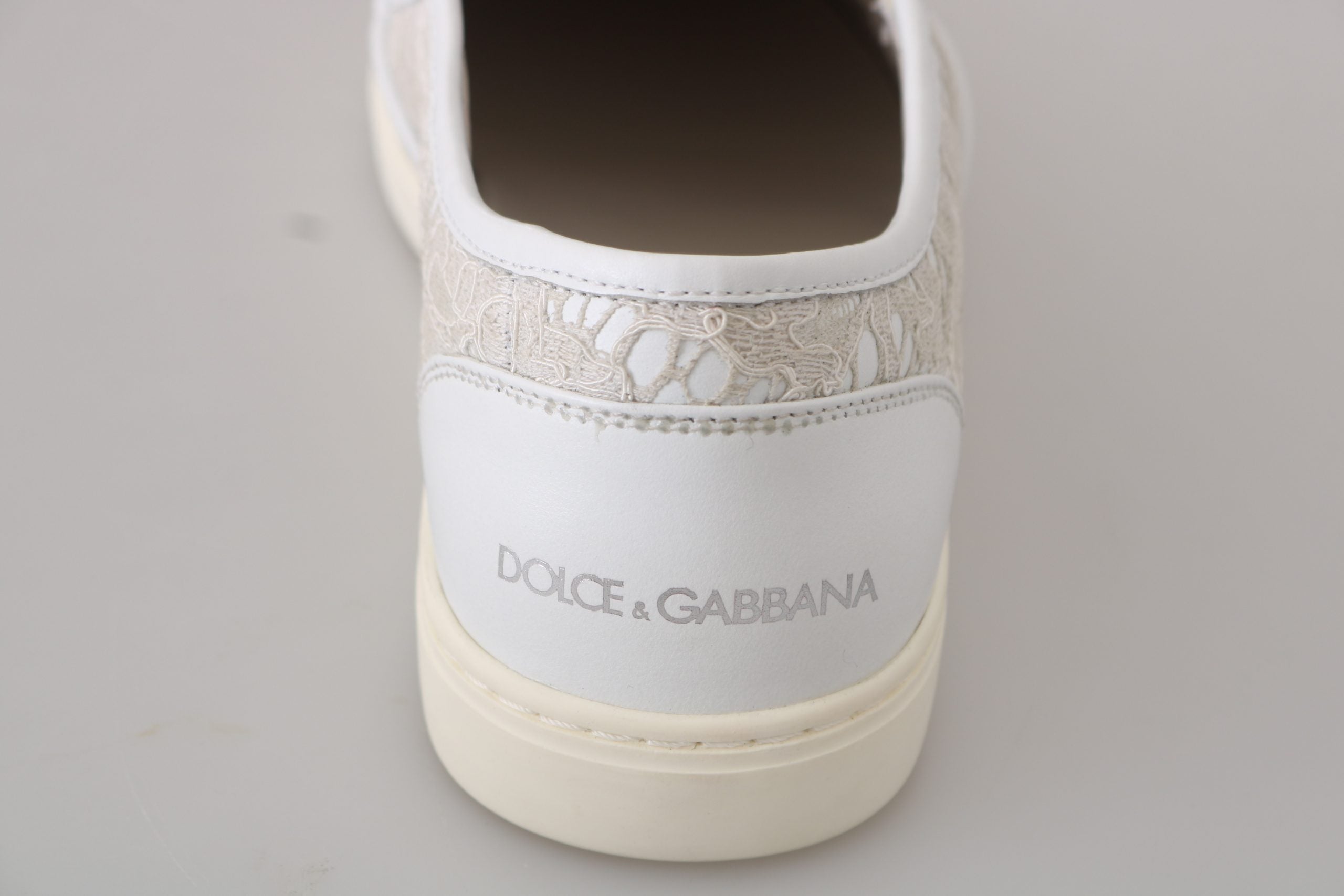 Dolce & Gabbana Weiße Leder Spitze Slip On Loafers Schuhe
