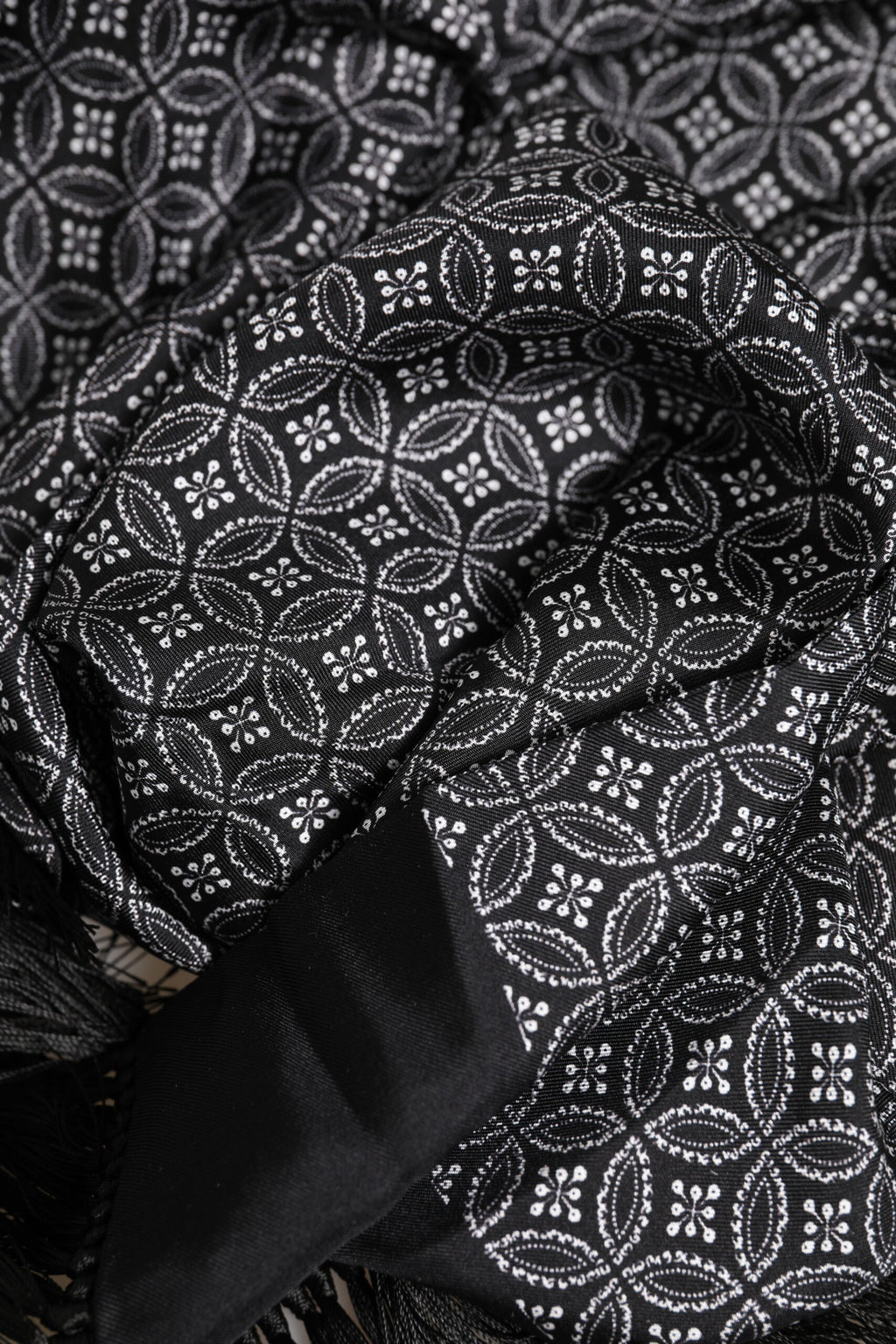 Dolce & Gabbana Schwarz gemusterte Fransen Männer Foulard Schal