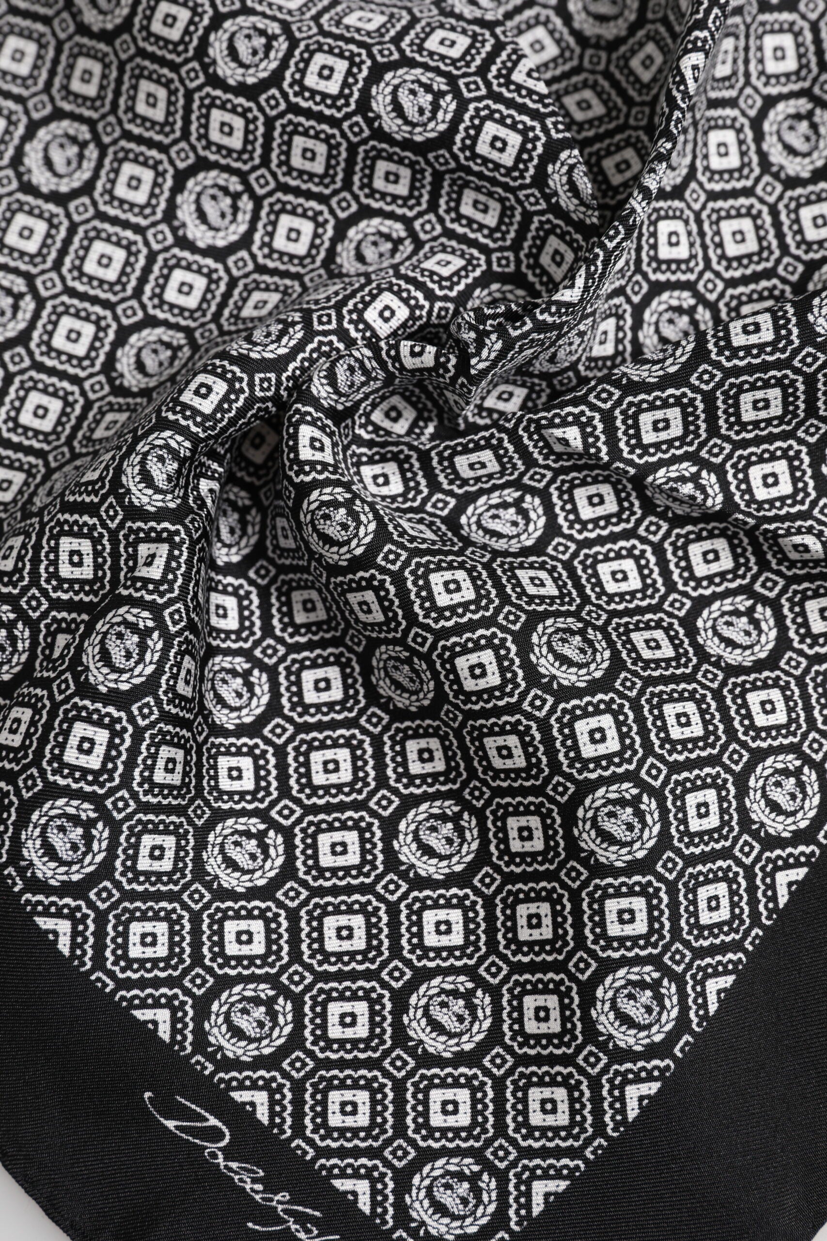 Dolce & Gabbana Schwarz-weiß gemusterter, quadratischer Foulardschal