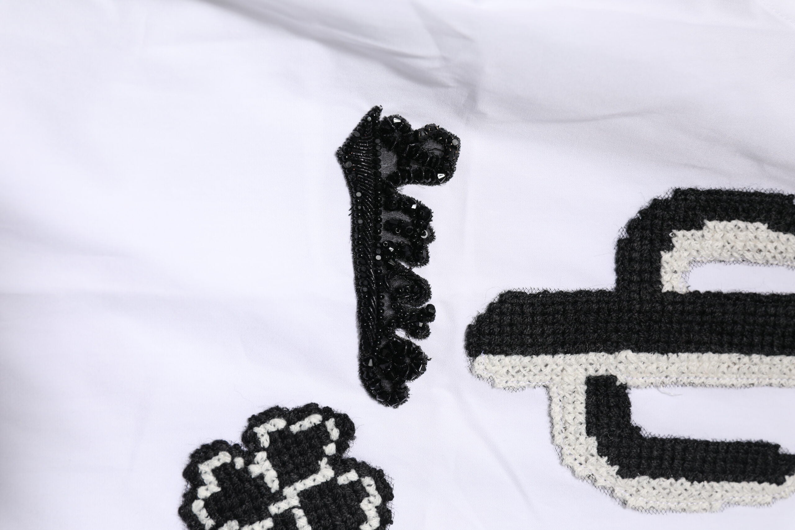 Dolce & Gabbana Weißes Hemd mit GOLD-Stickerei