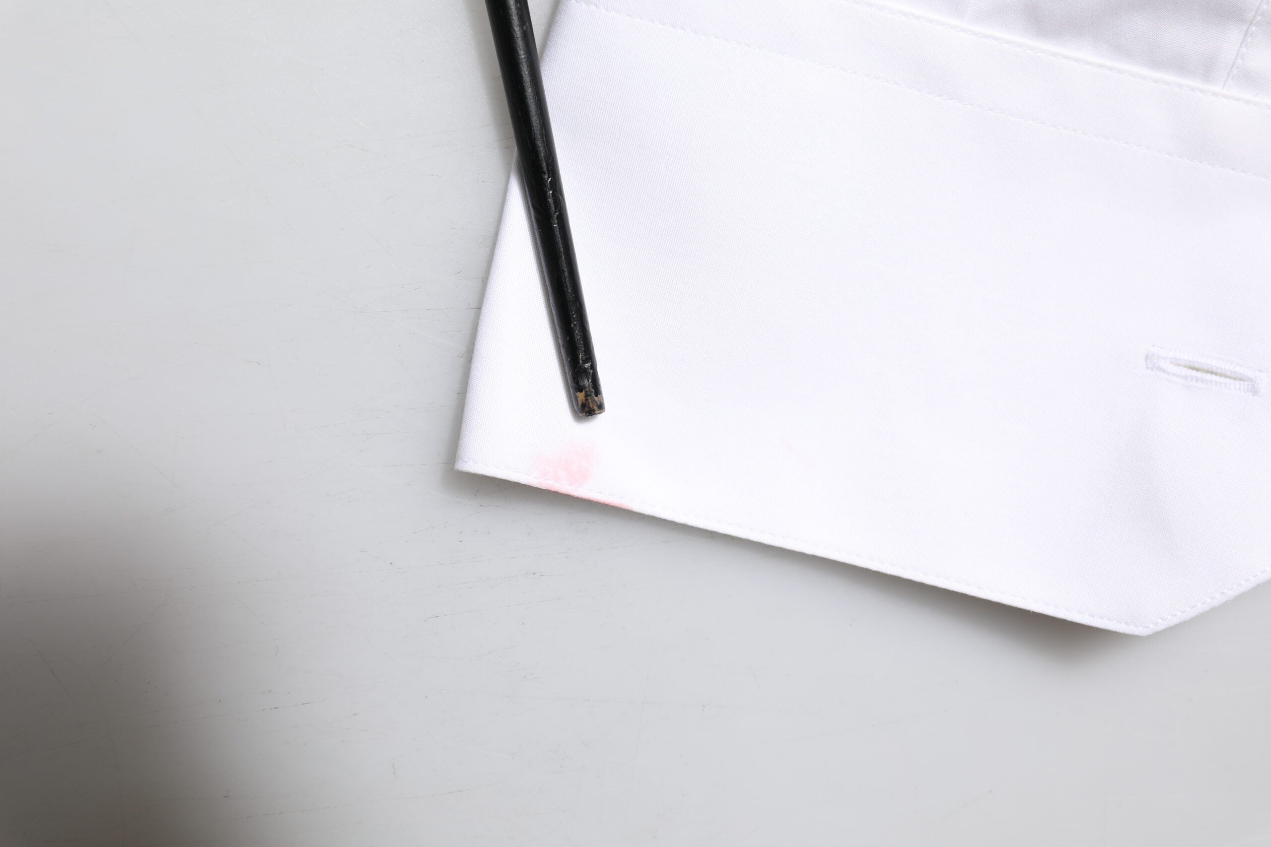 Dolce & Gabbana Weißes Hemd mit GOLD-Stickerei