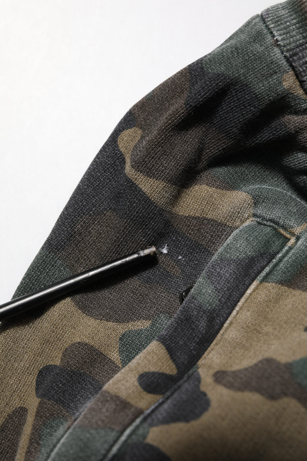 Dolce & Gabbana Braune Camouflage-Baumwoll-Jogger-Hose für Männer