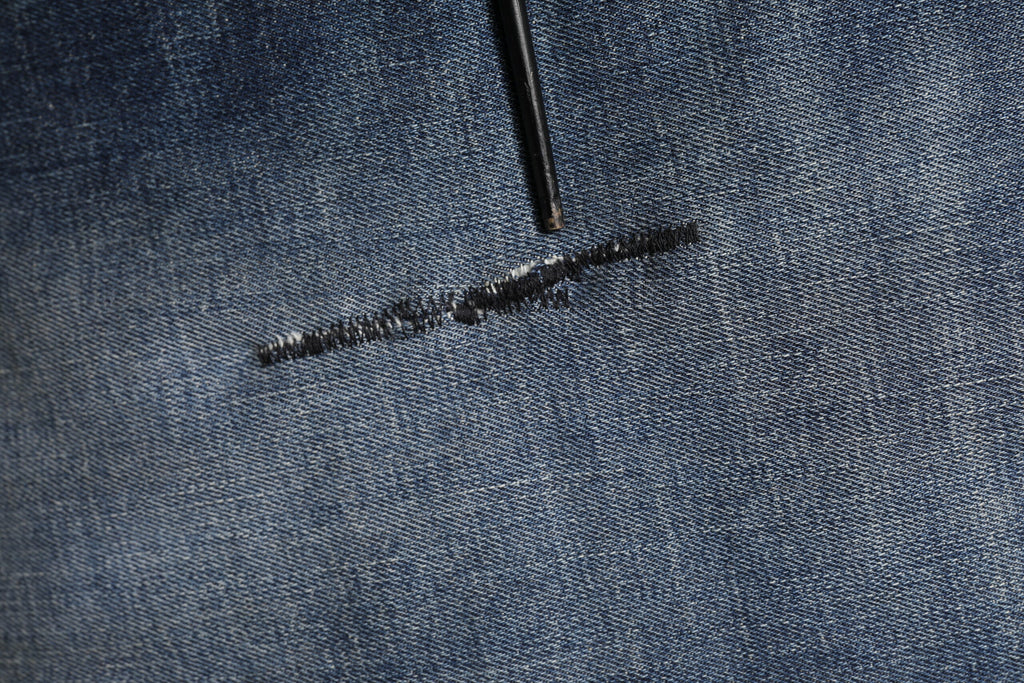 Dolce & Gabbana Blau gewaschene Skinny Logo Plaque Herren Denim Jeans