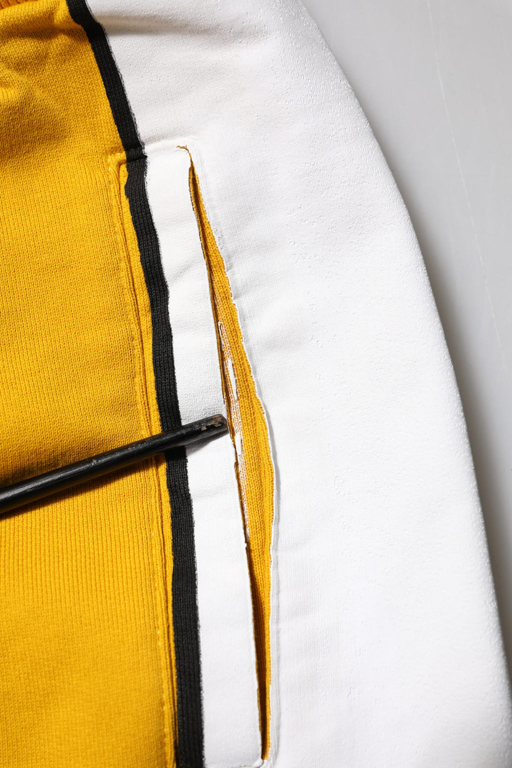 Dolce & Gabbana Gelbe Baumwoll-Logo-Jogger-Sweatpants Hose