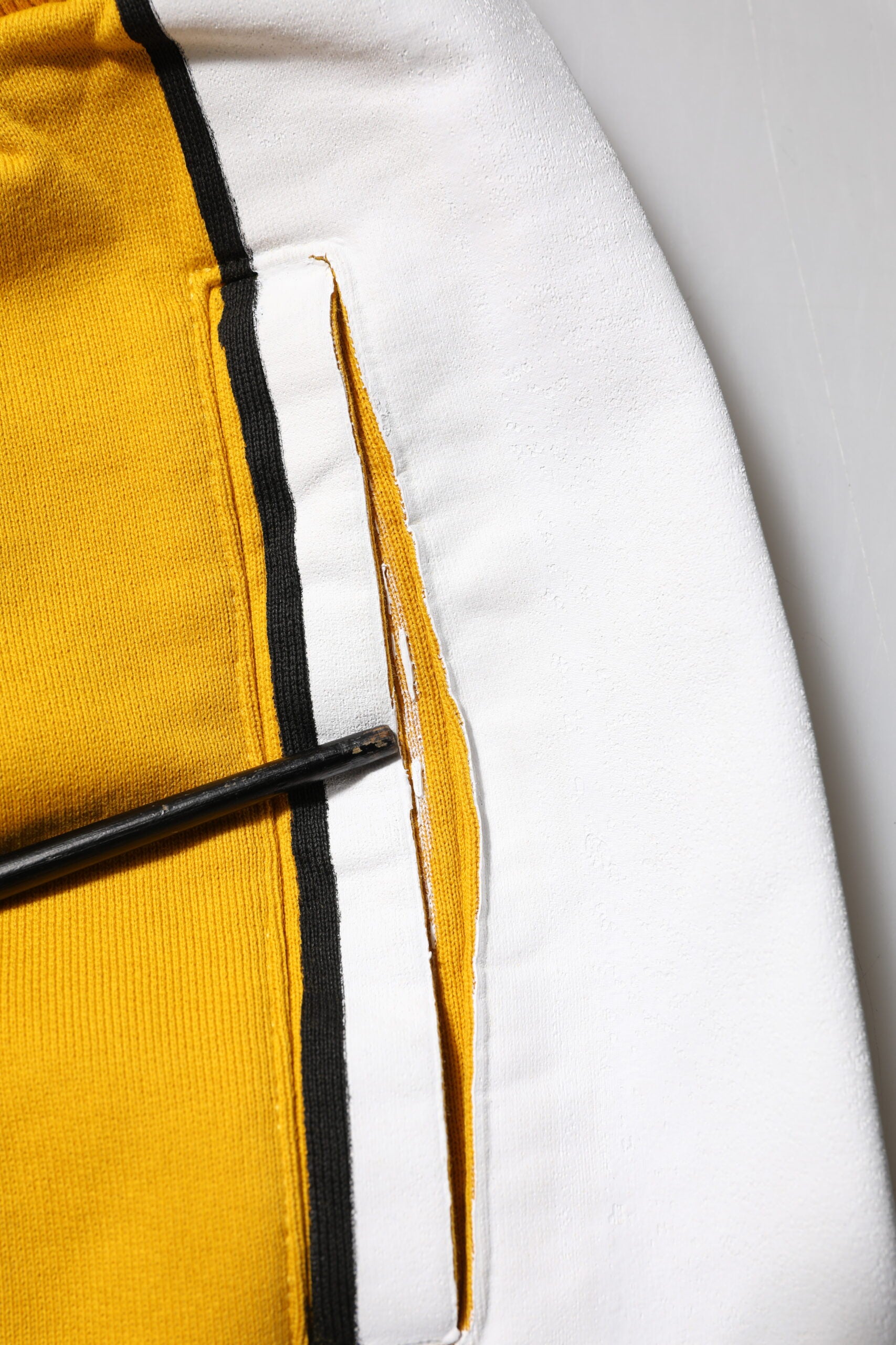 Dolce & Gabbana Gelbe Baumwoll-Logo-Jogger-Sweatpants Hose