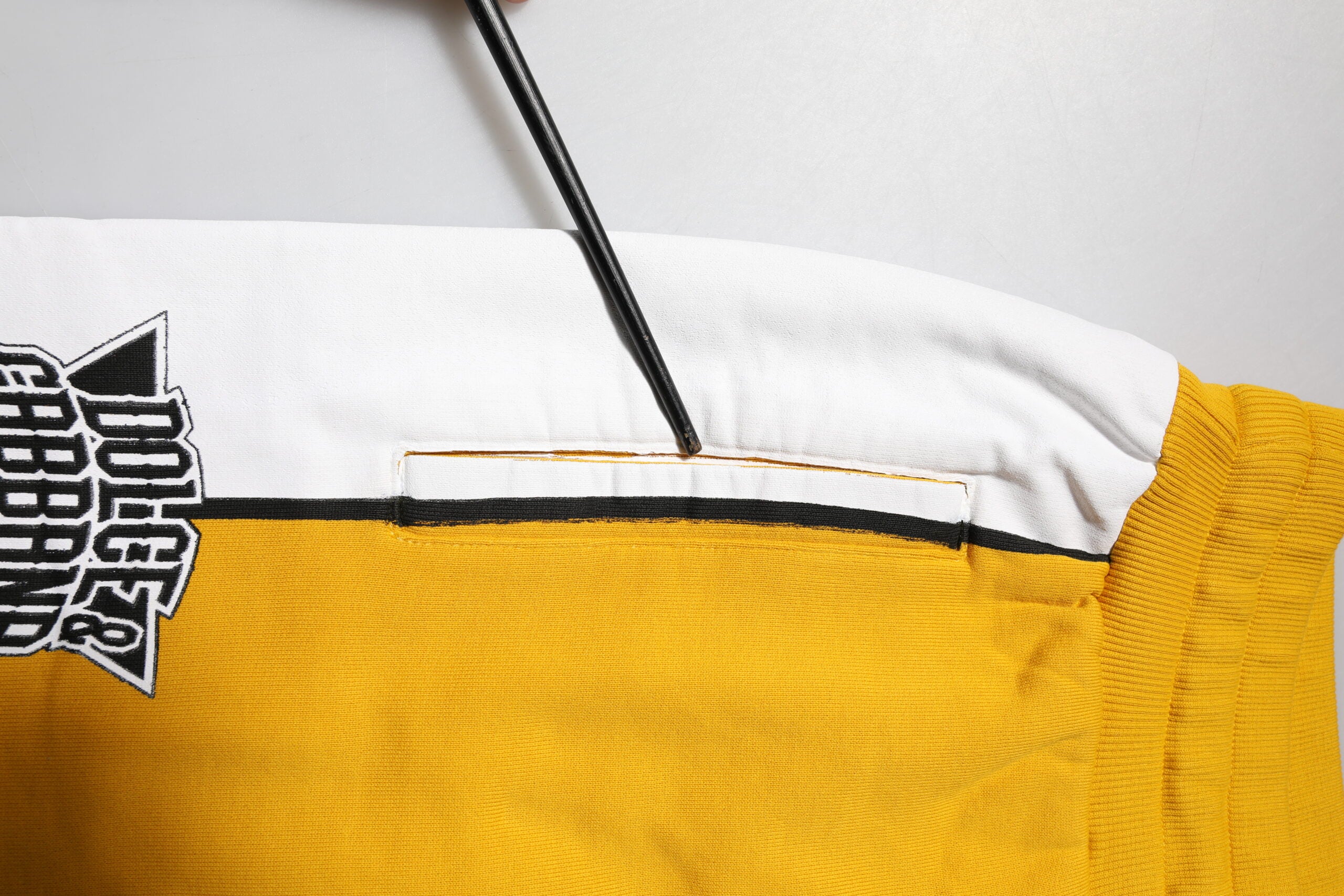 Dolce & Gabbana Gelbe Jogginghose mit Kordelzug aus Baumwolle