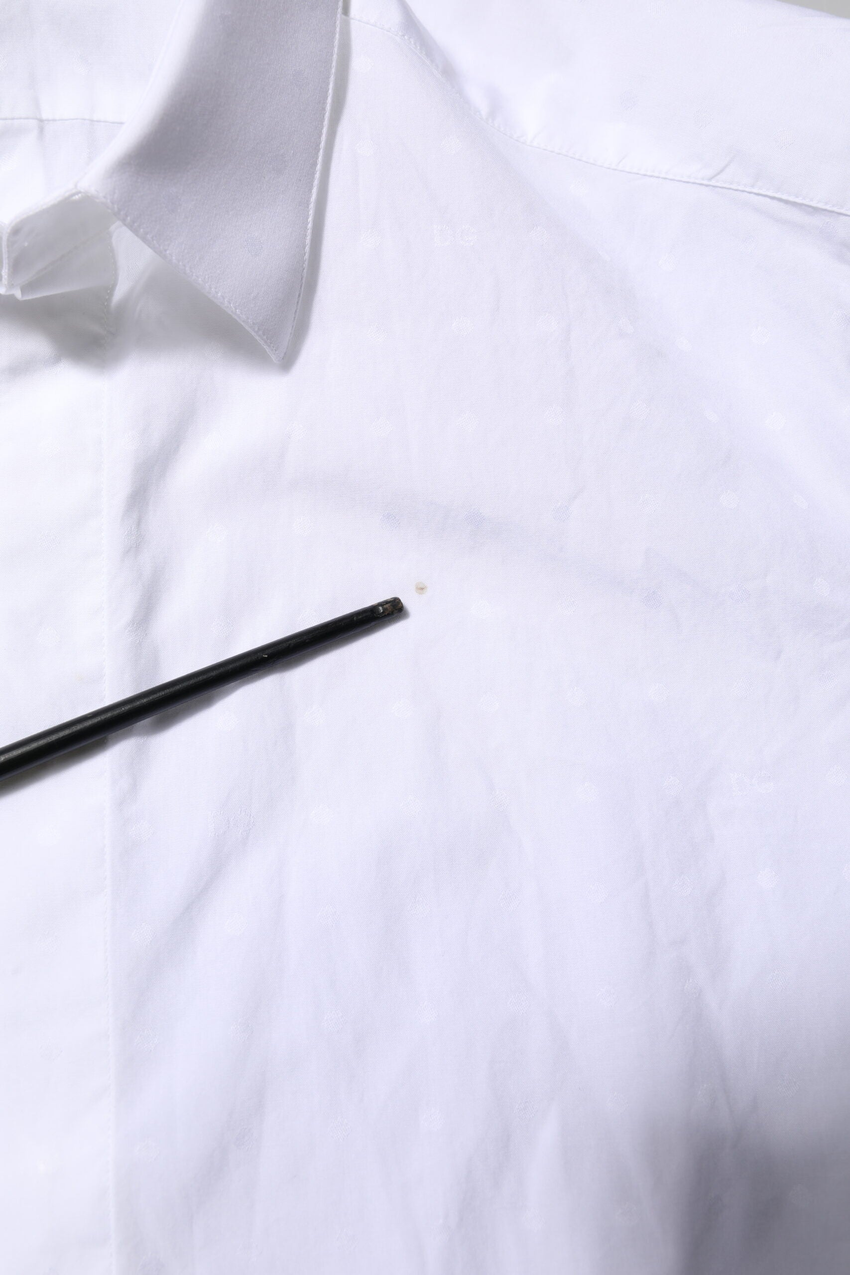 Dolce & Gabbana Weißes Kleid aus Baumwolle GOLD Formelles Hemd