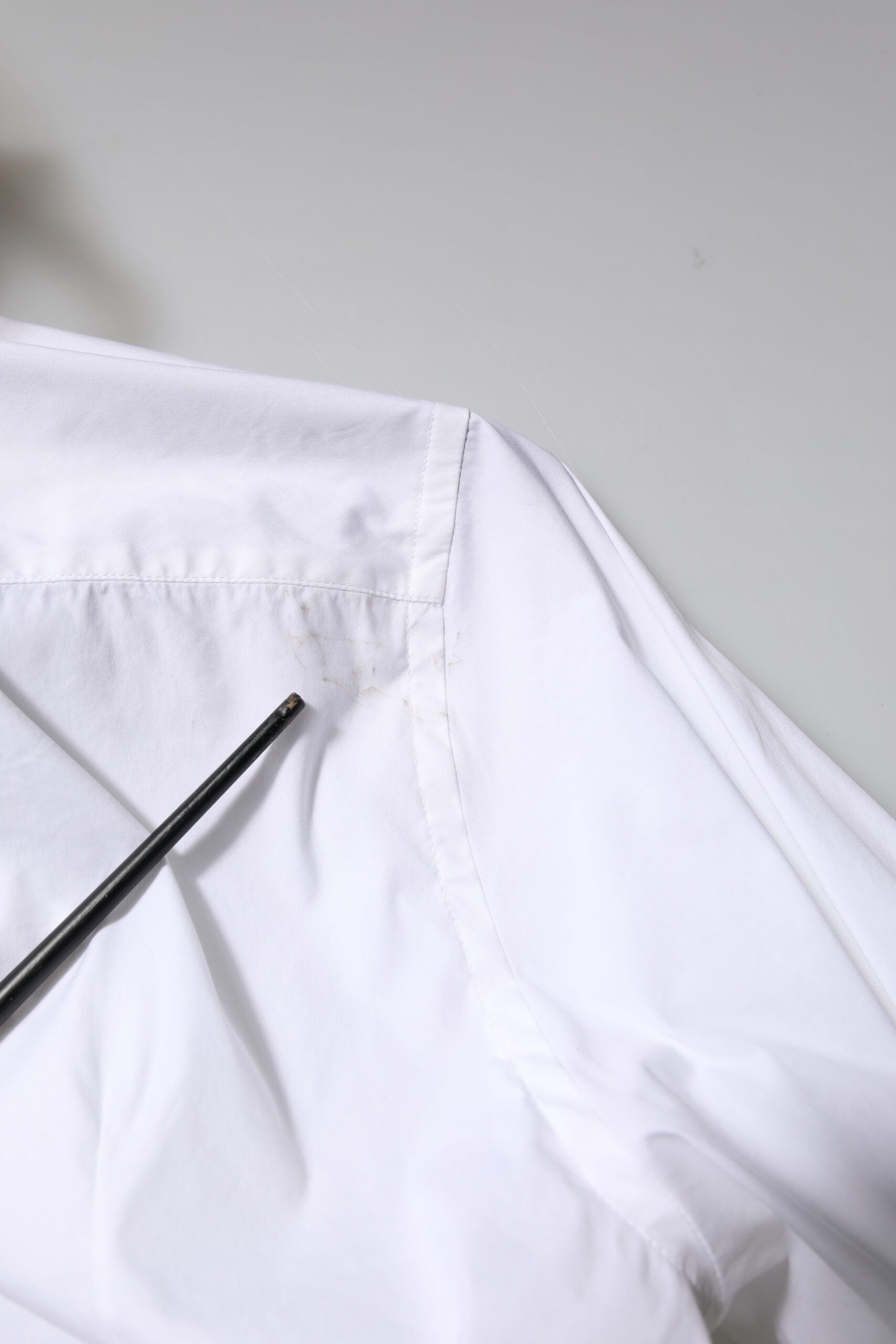 Dolce & Gabbana Weißes langärmeliges Hemd aus Baumwolle GOLD Formal