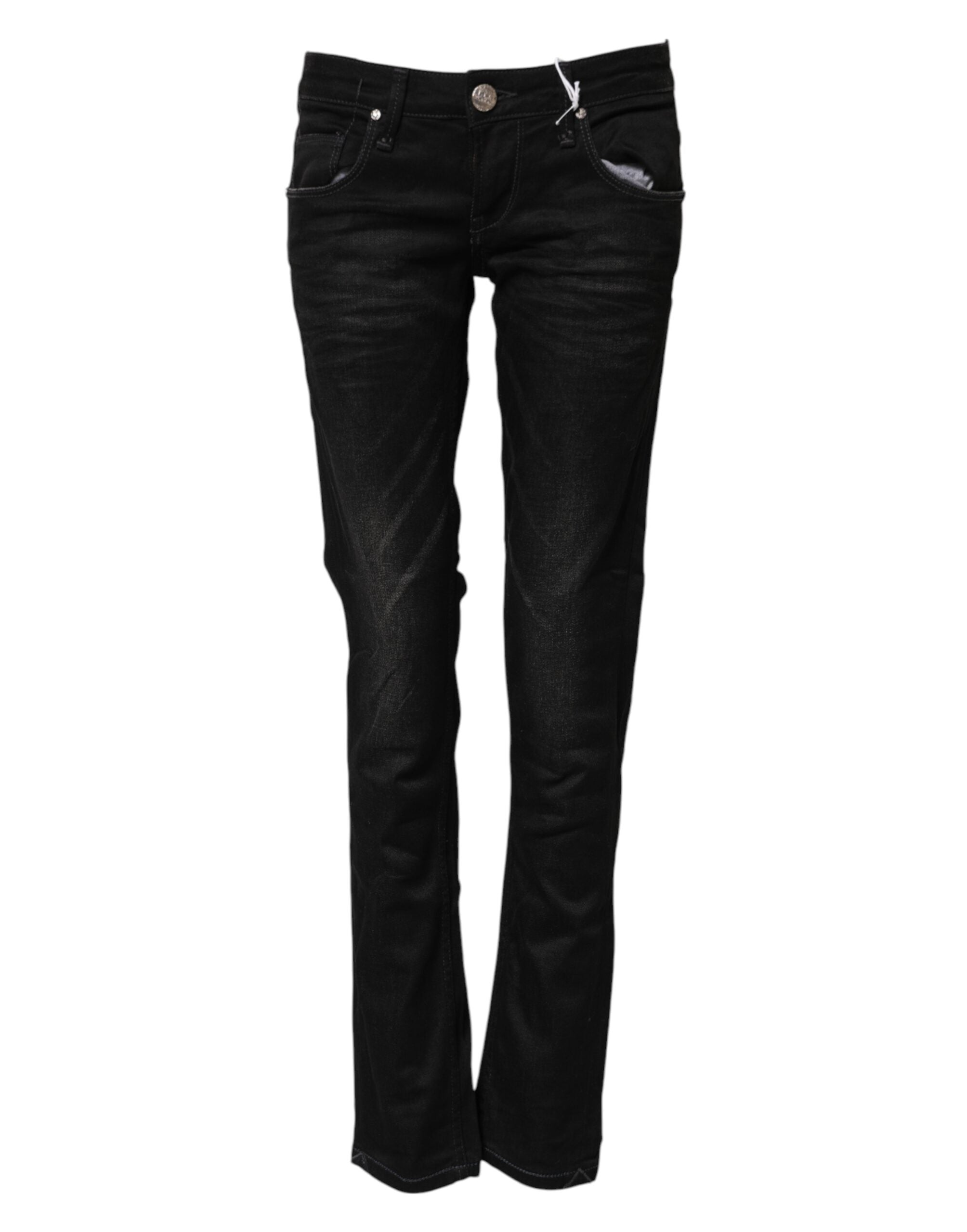 Acht Schwarze Slim Fit Denim-Jeans mit niedriger Taille aus Baumwolle