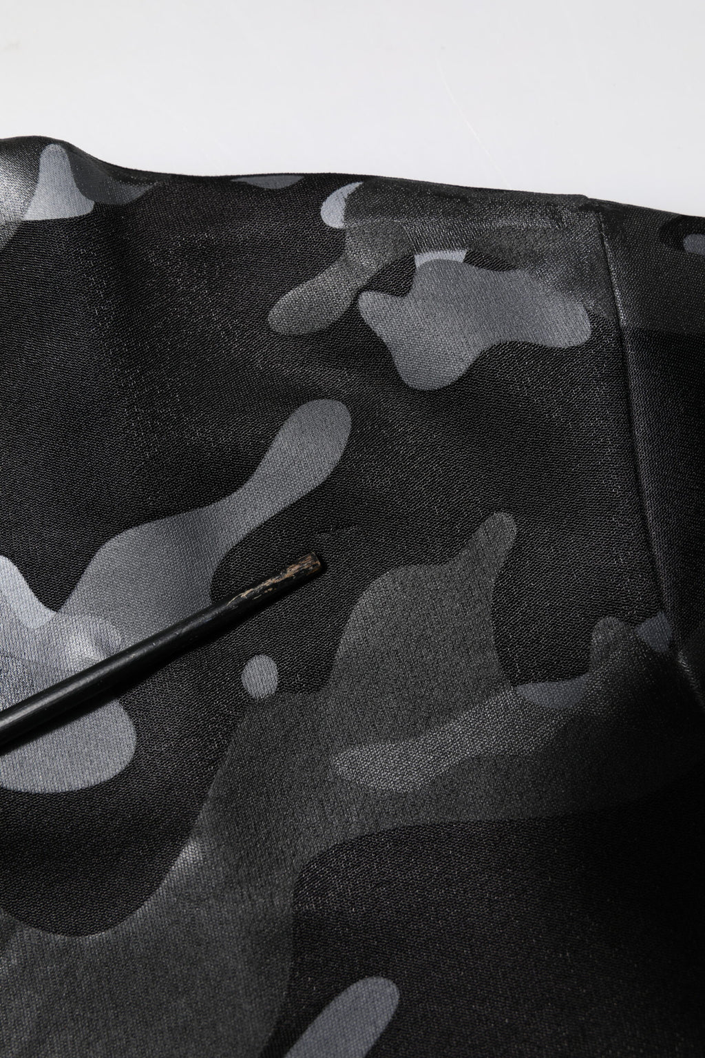 Dolce & Gabbana Schwarzer Camouflage-Pullover Sweatshirt Pullover