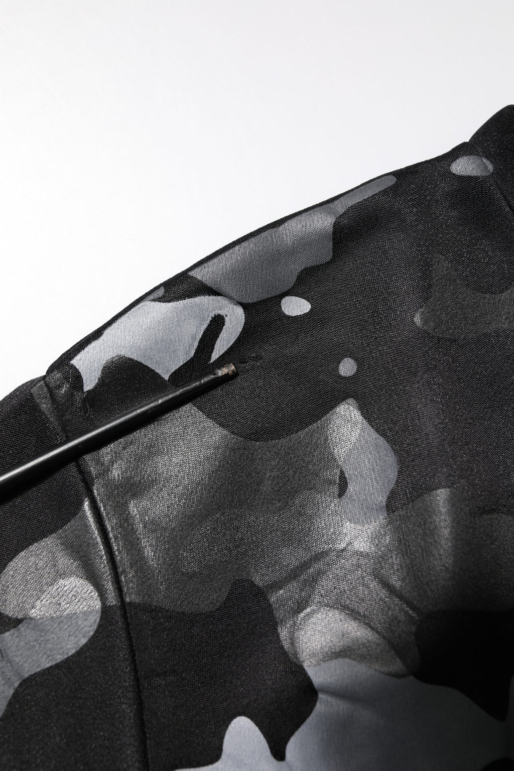 Dolce & Gabbana Schwarzer Camouflage-Pullover Sweatshirt Pullover