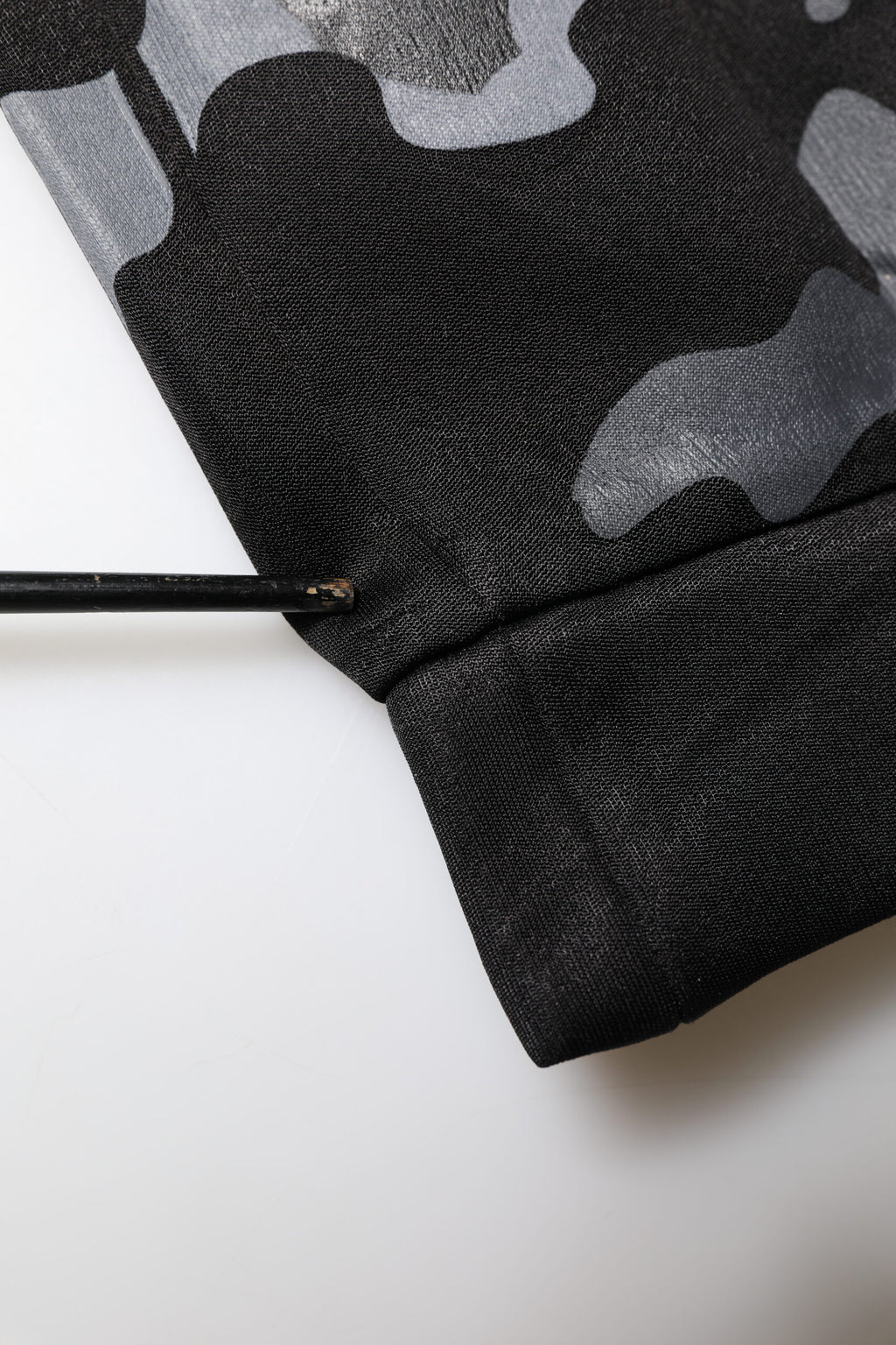 Dolce & Gabbana Schwarzer Camouflage-Pullover Sweatshirt Pullover