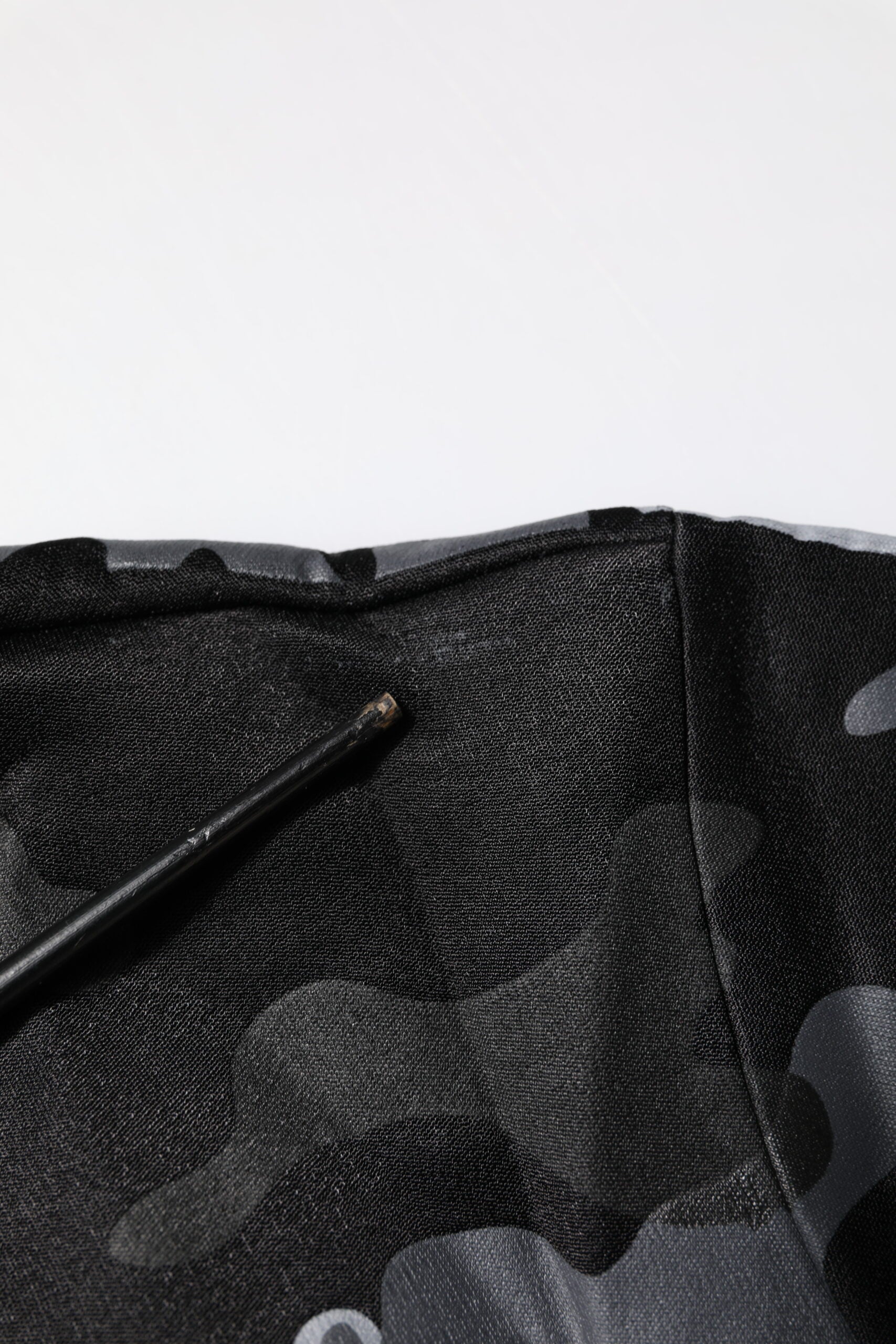 Dolce & Gabbana Schwarzer Camouflage-Pullover Sweatshirt Pullover