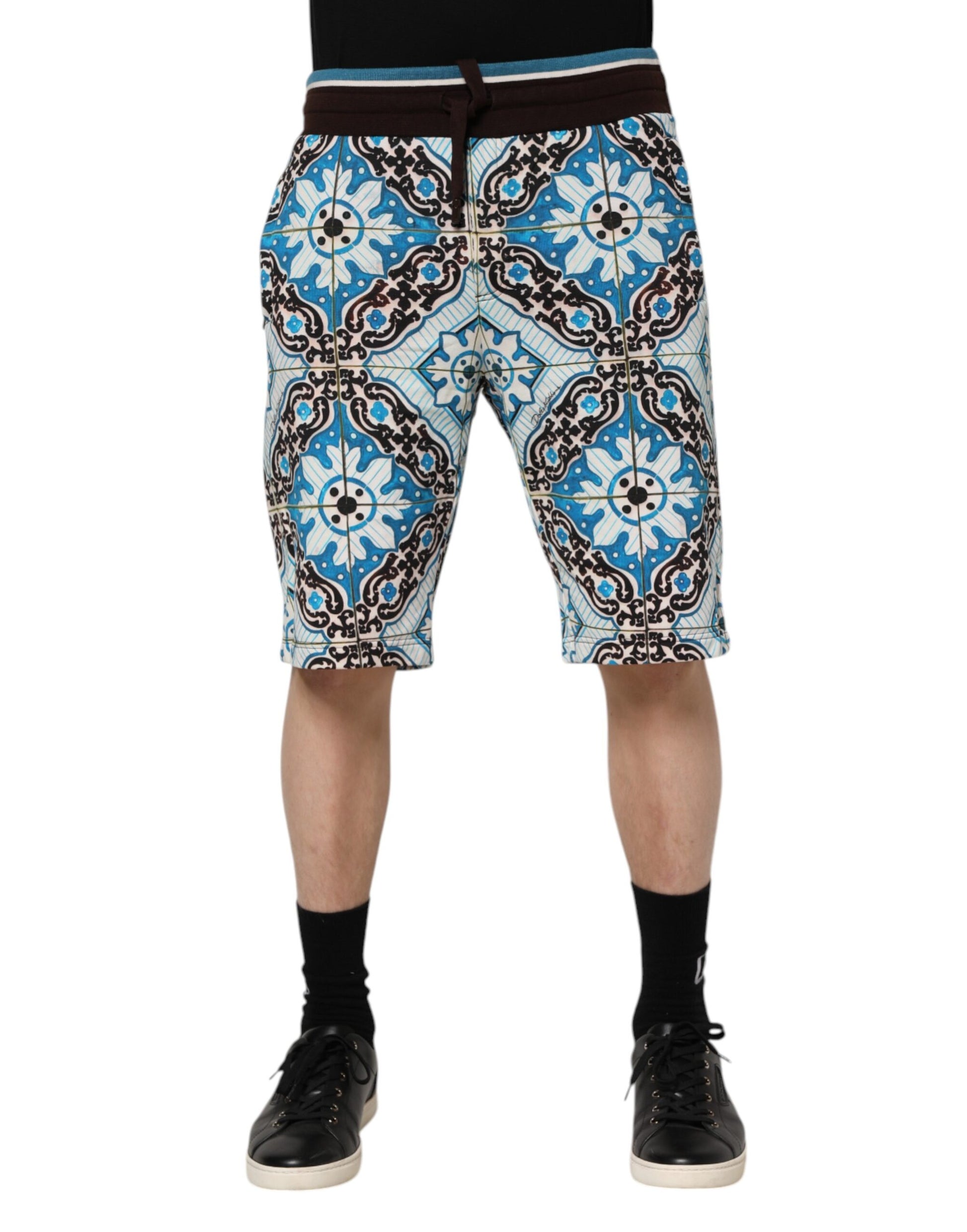 Dolce & Gabbana Bermudashorts mit Maiolica-Druck aus Baumwolle in mehreren Farben
