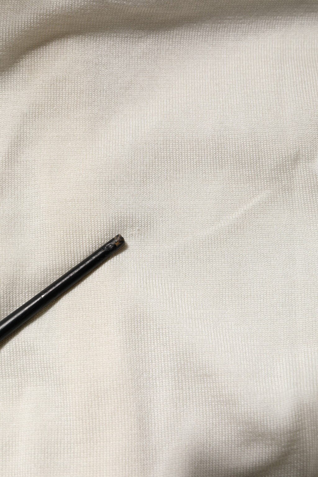 Dolce & Gabbana Weißer Seidenlilien-Pullover mit Verzierungen