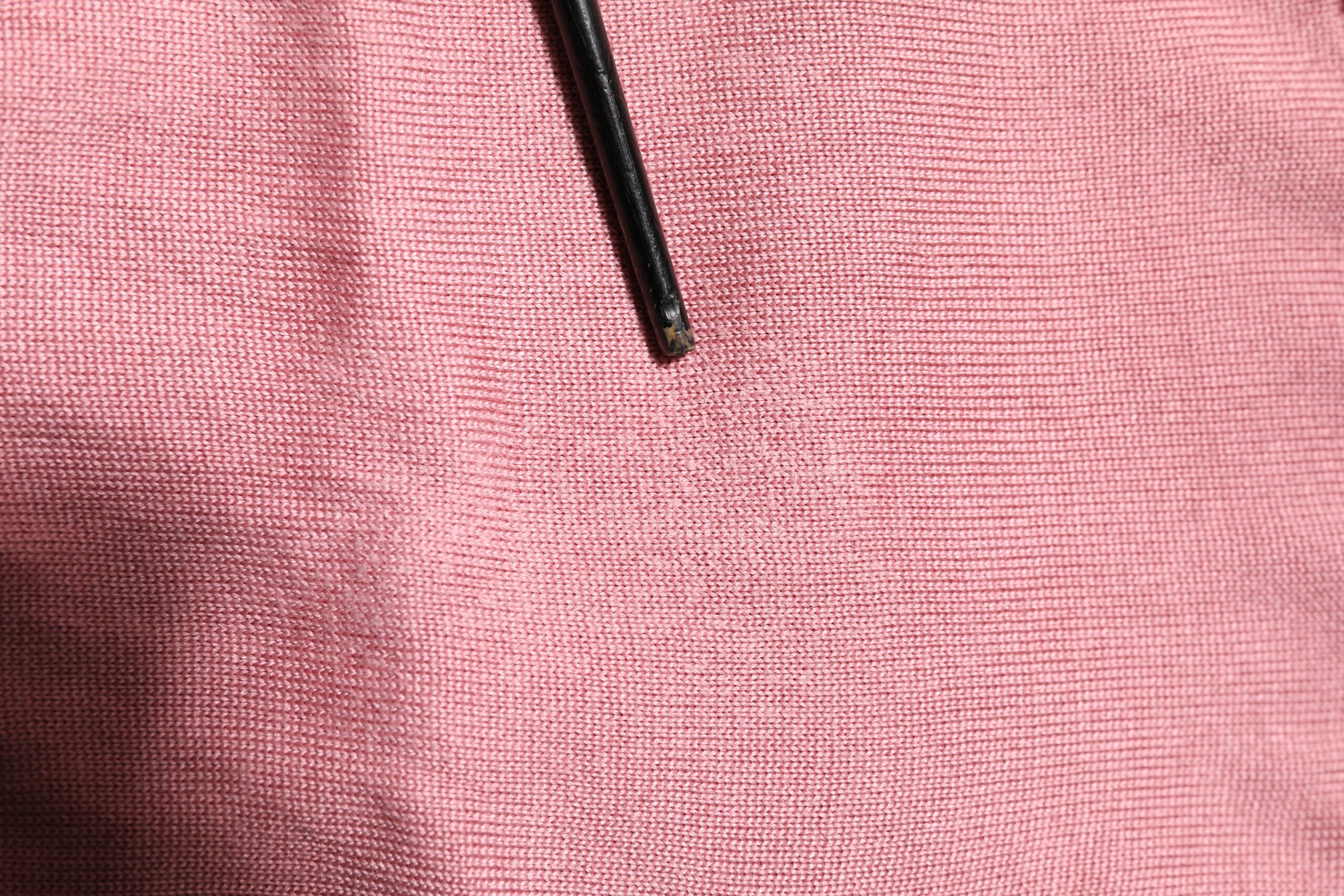 Dolce & Gabbana Rosa Seidenstrickjacke mit Rundhalsausschnitt