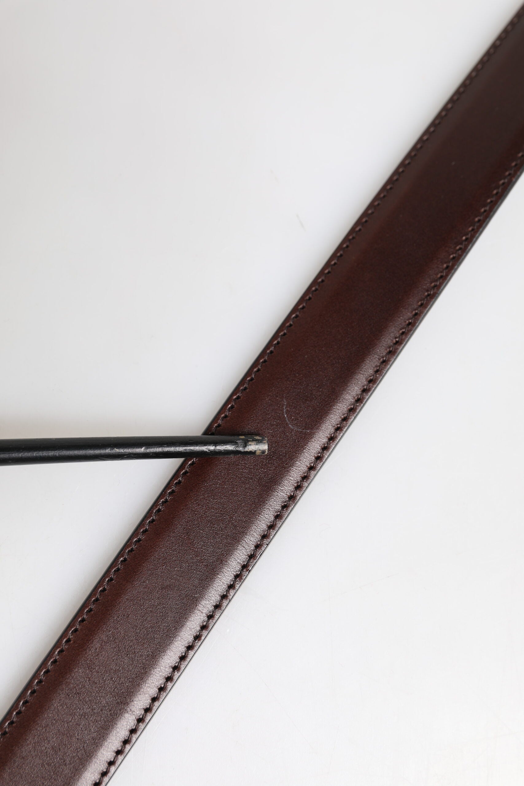 Dolce & Gabbana Brauner klassischer silberner Logo-Gürtel mit Metallschnalle