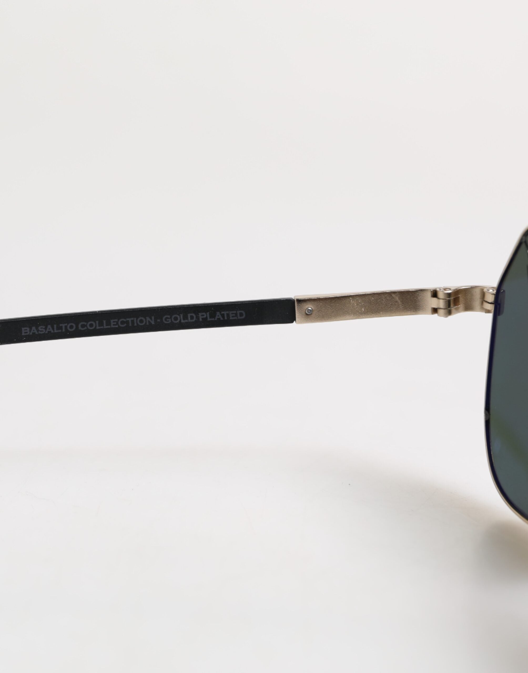 Dolce & Gabbana Schwarze 18K vergoldete Sonnenbrille aus polarisiertem Stahl DG2133K