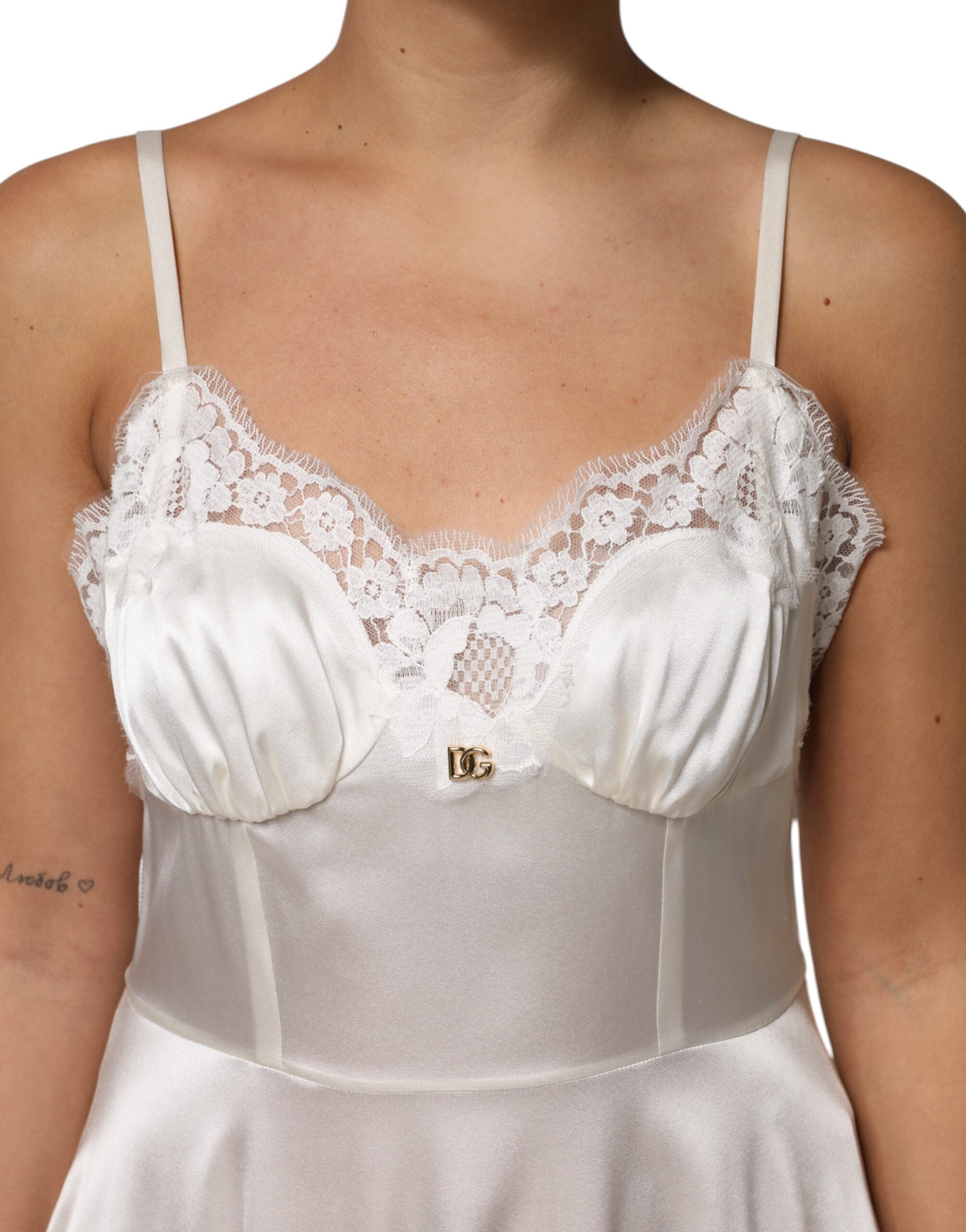 Dolce & Gabbana Weißes DG Logo-Spitzenkleid aus Seide Nachtwäsche