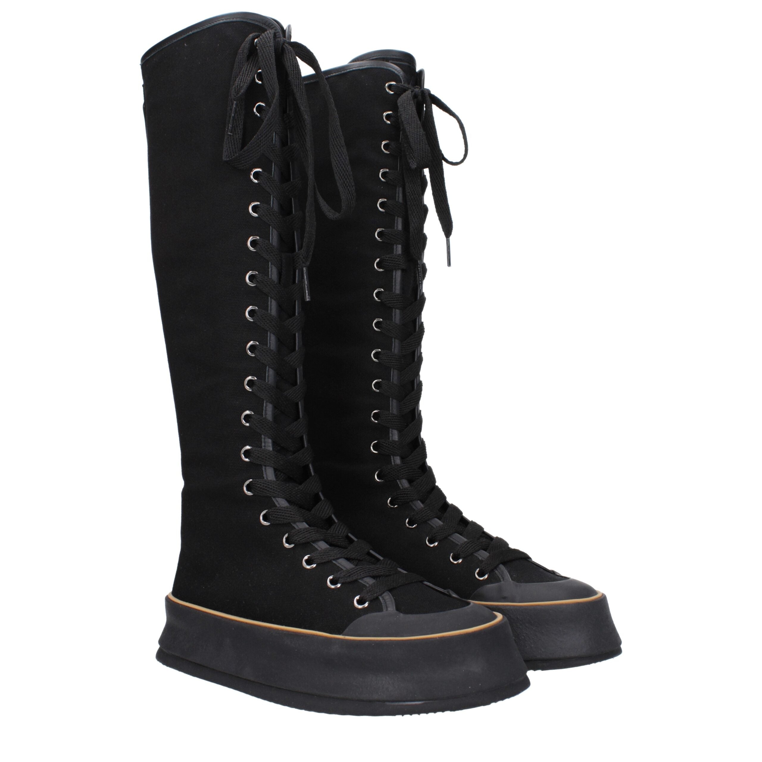 Max Mara Schwarze Schnürstiefel aus Stoff