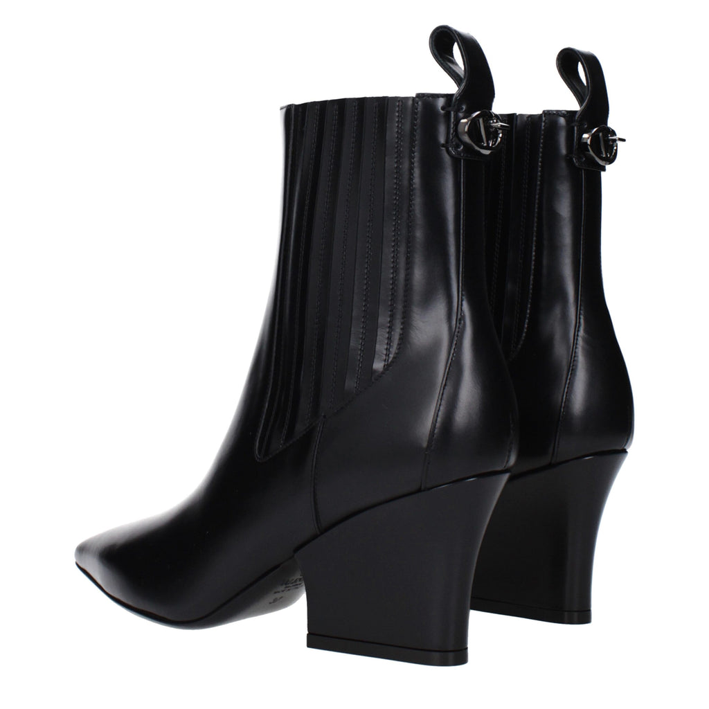 Valentino Garavani Schwarze Lederstiefeletten