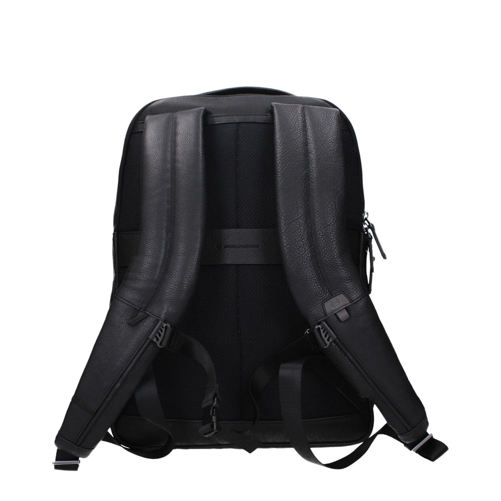 Piquadro Schwarzer Lederrucksack