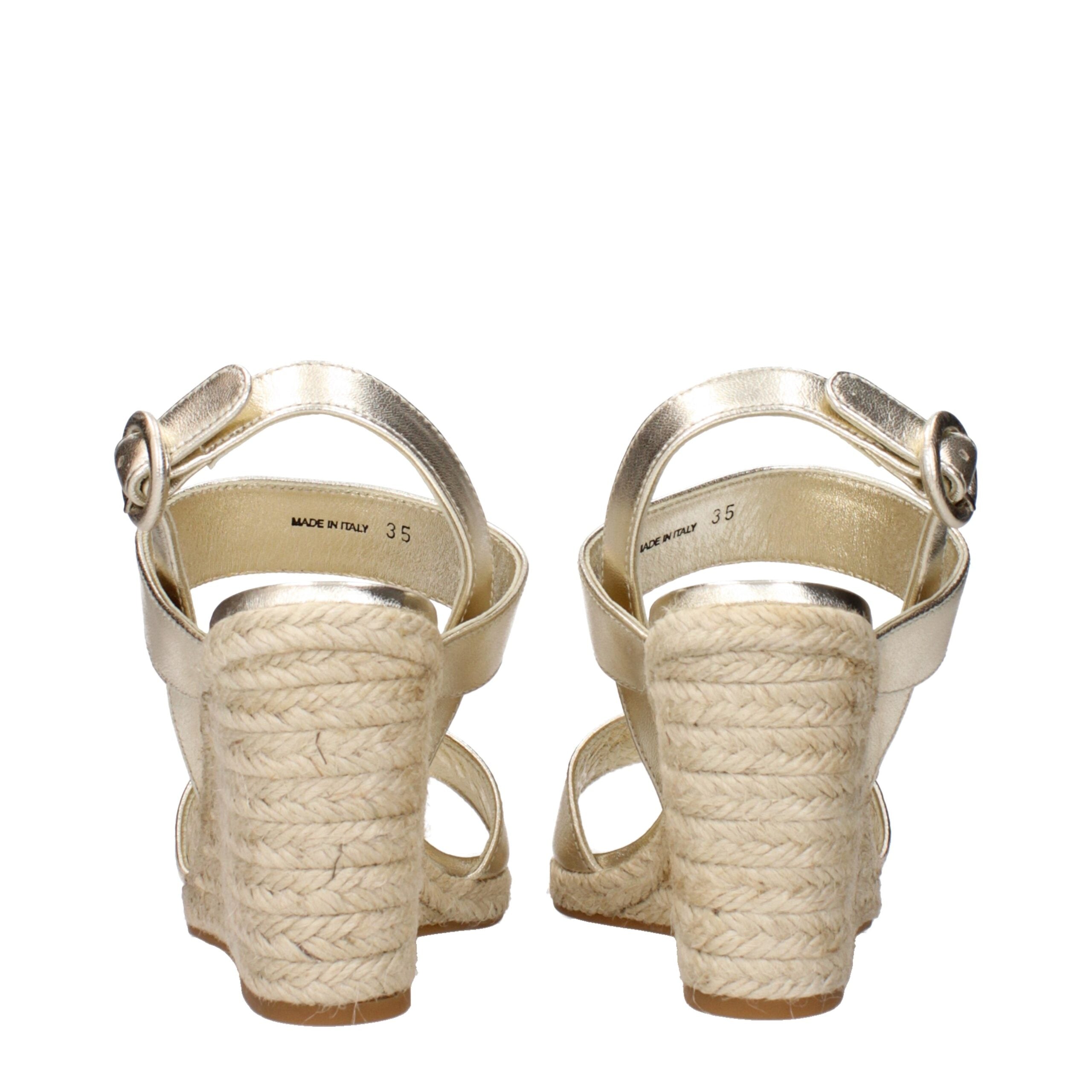 Prada Gold Leder Wedges Sandalen
