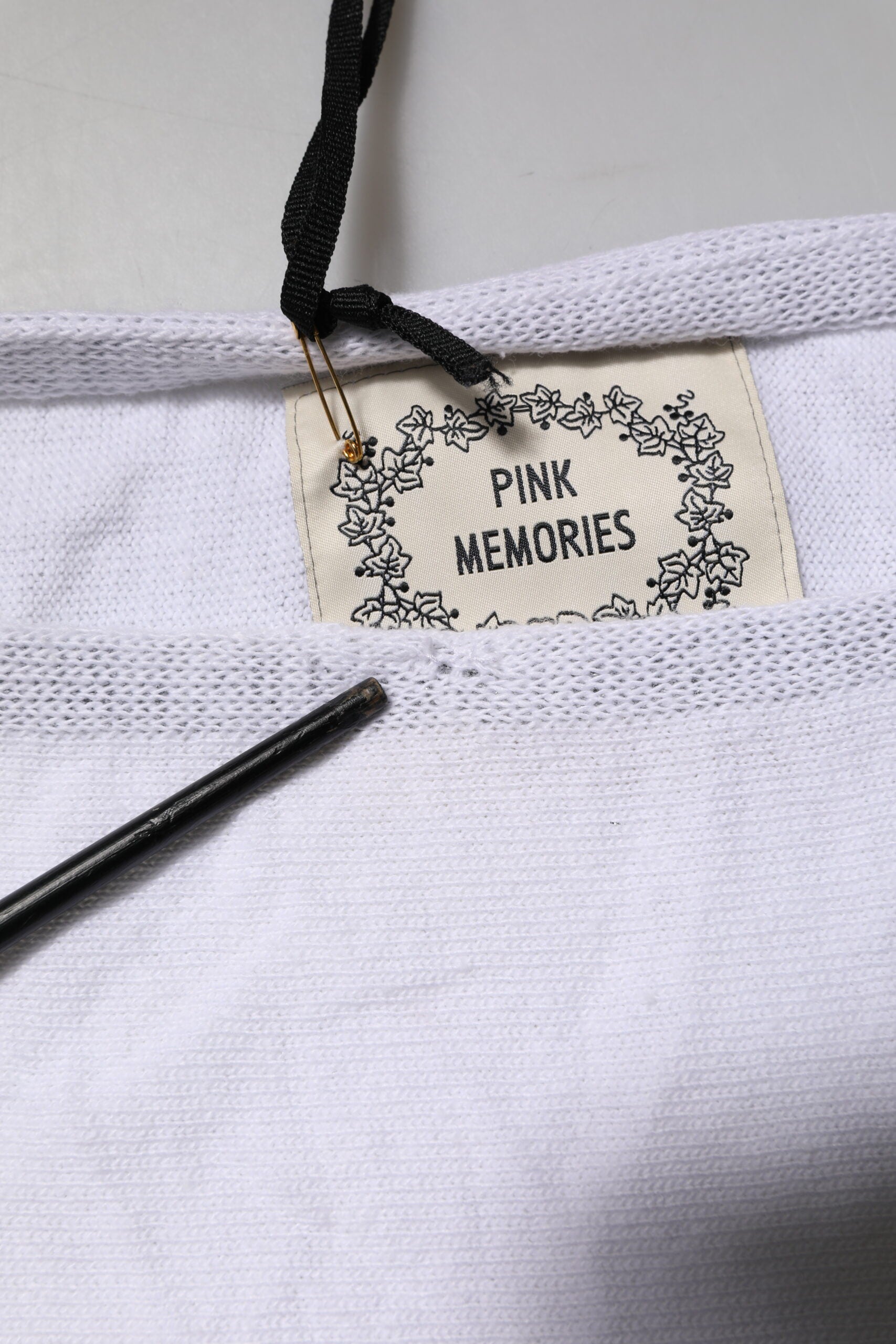 PINK MEMORIES Weiß Baumwolle Kurze Ärmel Rundhalsausschnitt Bluse Top