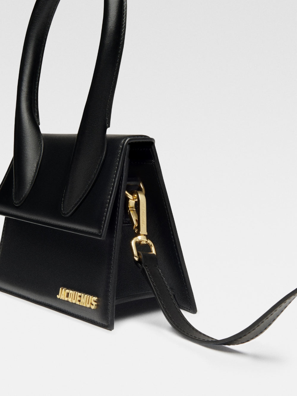 Jacquemus Le Chiquito Moyen Schwarze Tasche