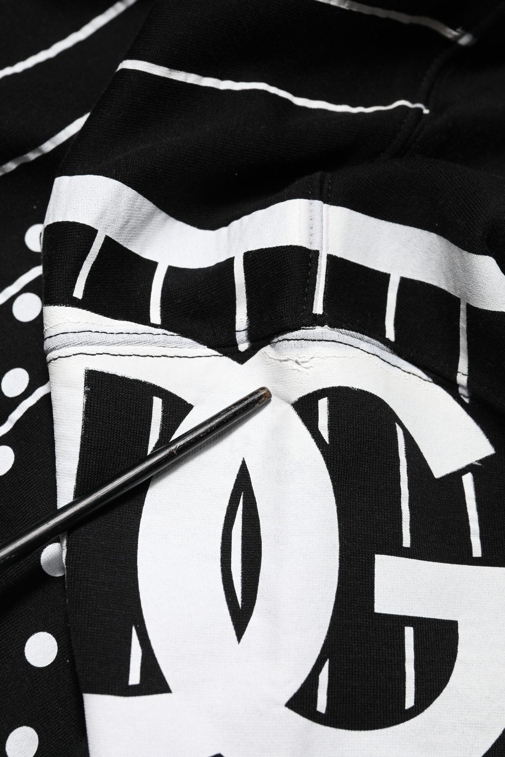 Dolce & Gabbana Schwarzes Streifen Kapuzen-Sweatshirt für Männer Pullover