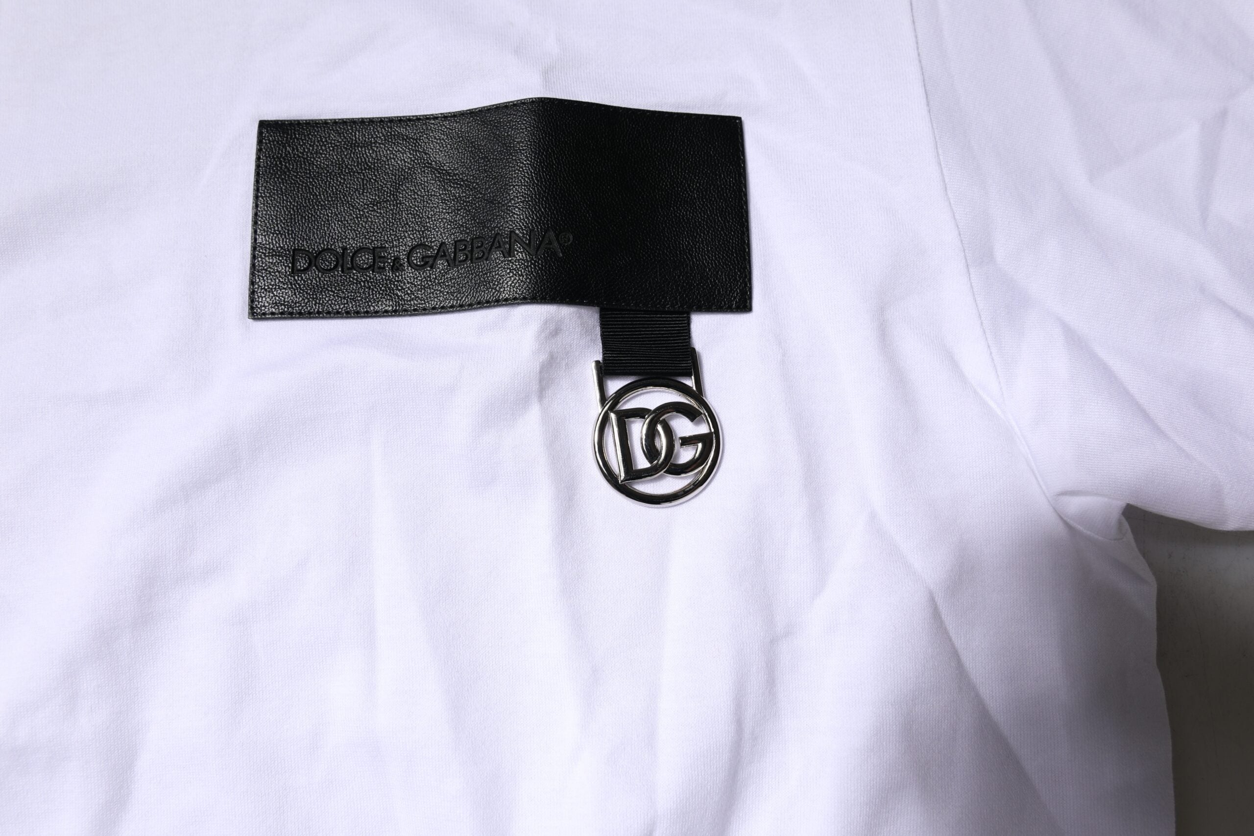 Dolce & Gabbana Weißes Logo T-Shirt mit Rundhalsausschnitt und kurzen Ärmeln