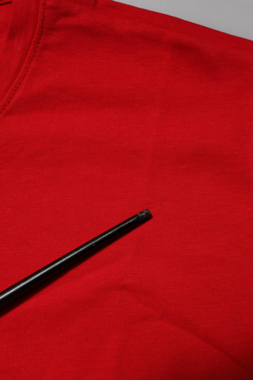 Dolce & Gabbana Rotes Baumwoll-T-Shirt mit Rundhalsausschnitt und kurzen Ärmeln