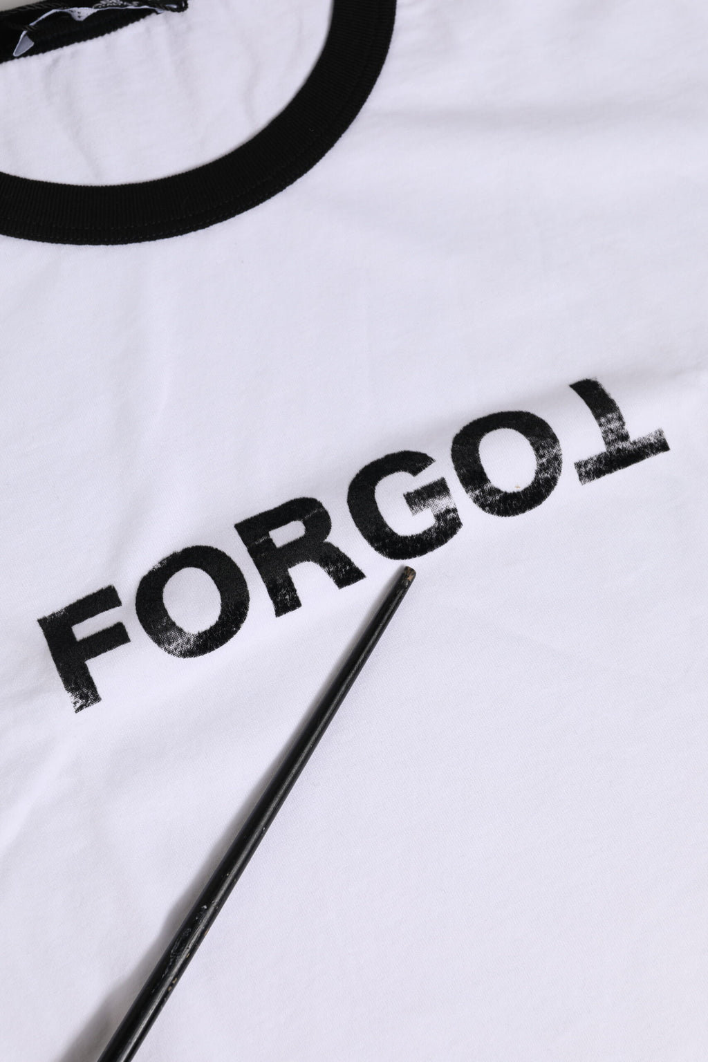 Dolce & Gabbana Weißes Baumwoll-T-Shirt mit Rundhalsausschnitt und Cropped Top