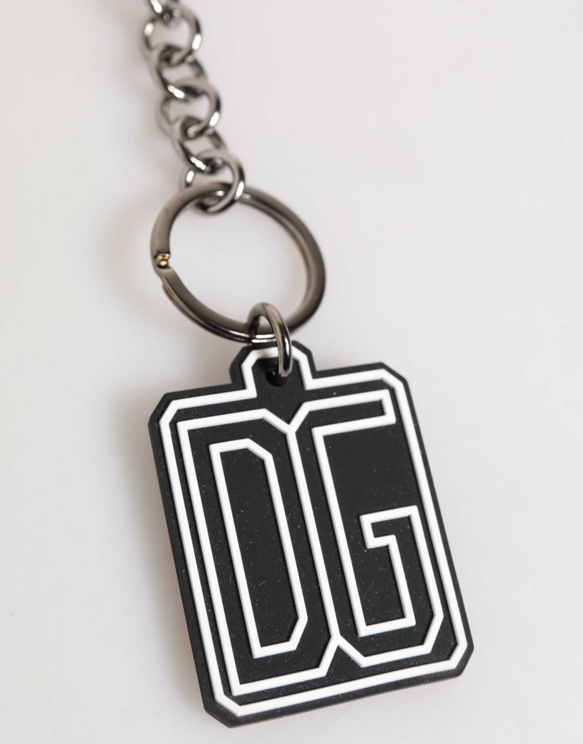 Dolce & Gabbana Schwarz Weiß DG Gummi Logo Silber Männer Schlüsselanhänger Schlüsselanhänger