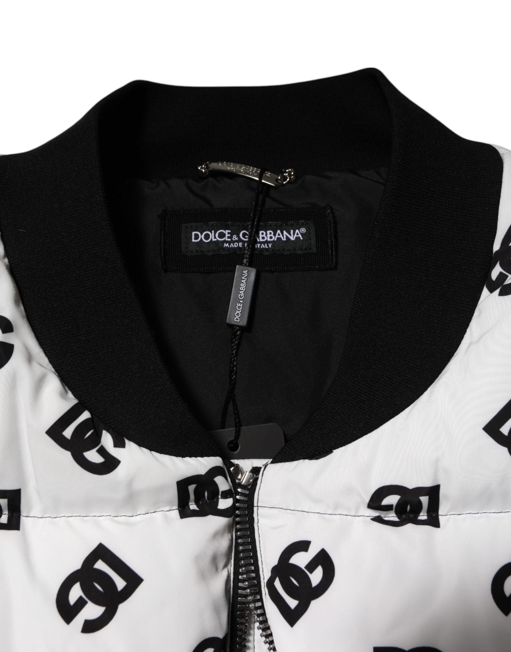 Dolce & Gabbana Weiße DG Monogram Steppjacke mit durchgehendem Reißverschluss