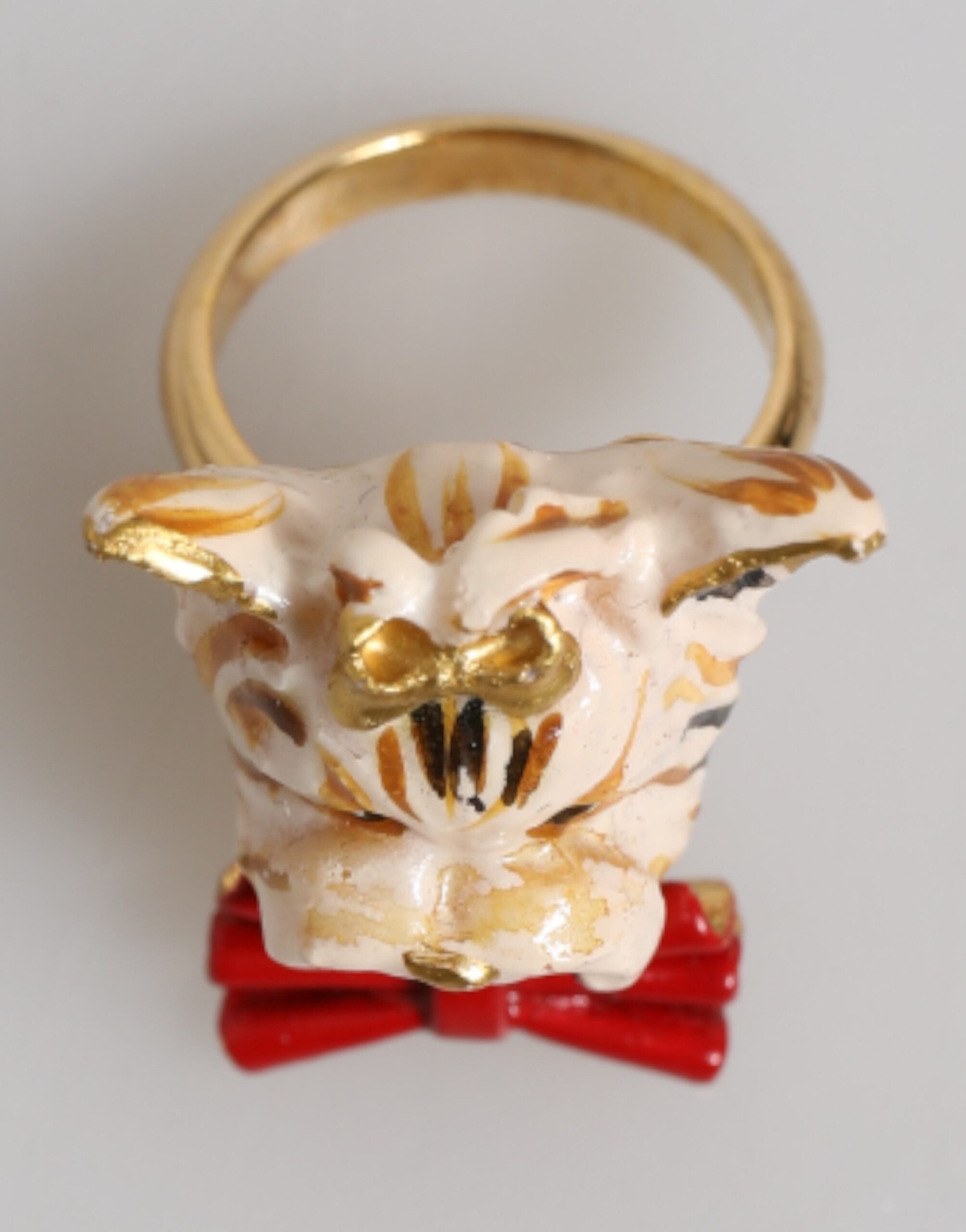 Dolce & Gabbana Gold Messing Harz Beige Hund Haustier Accessoire Ring
